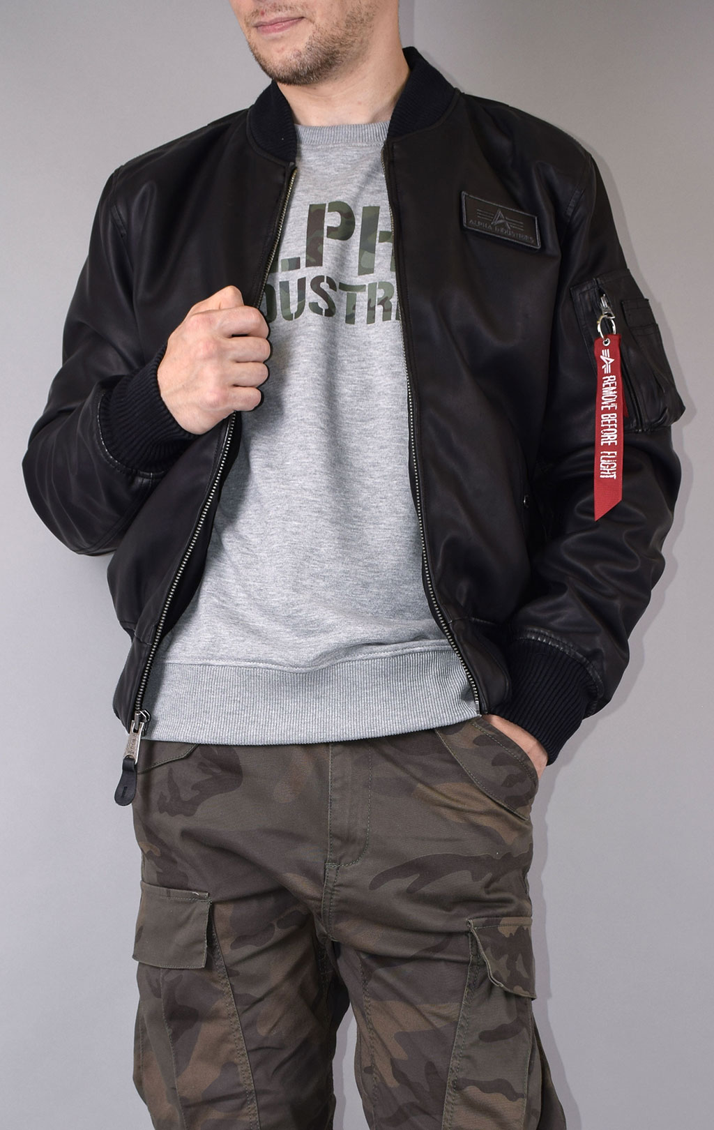 Куртка-бомбер лётная ALPHA INDUSTRIES MA-1 D-Tec FL экокожа black/black 