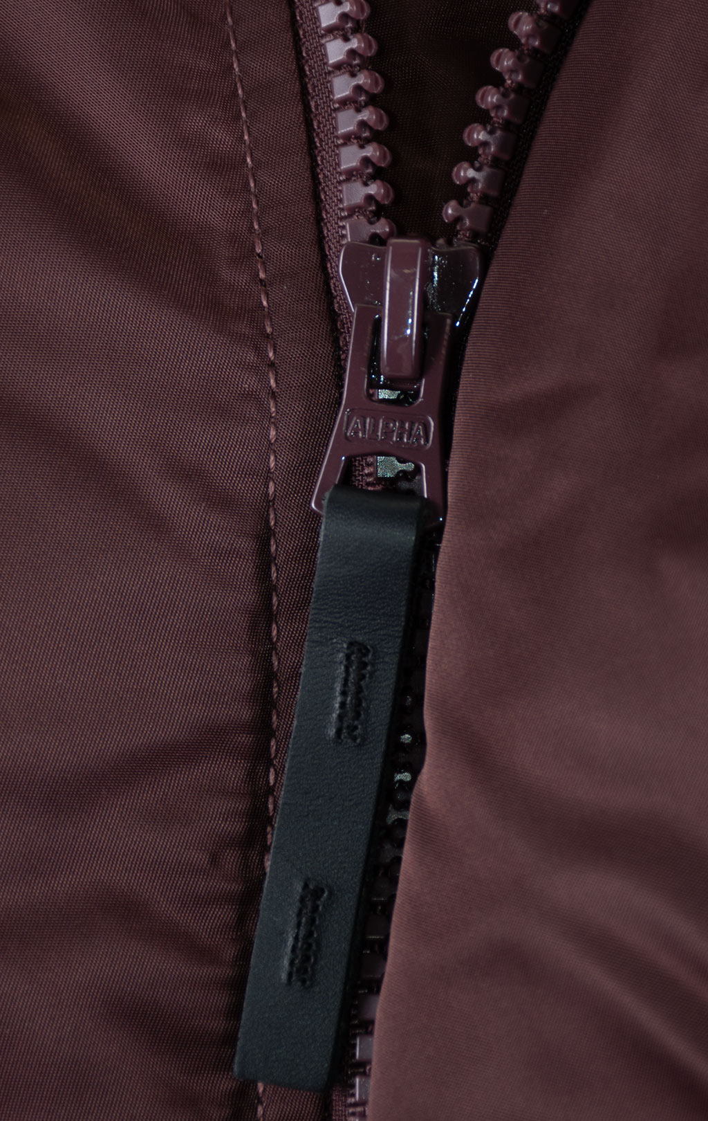 Аляска короткая ALPHA INDUSTRIES N-2B HERITAGE FIT PARKA FW 26/27 cocoa 
