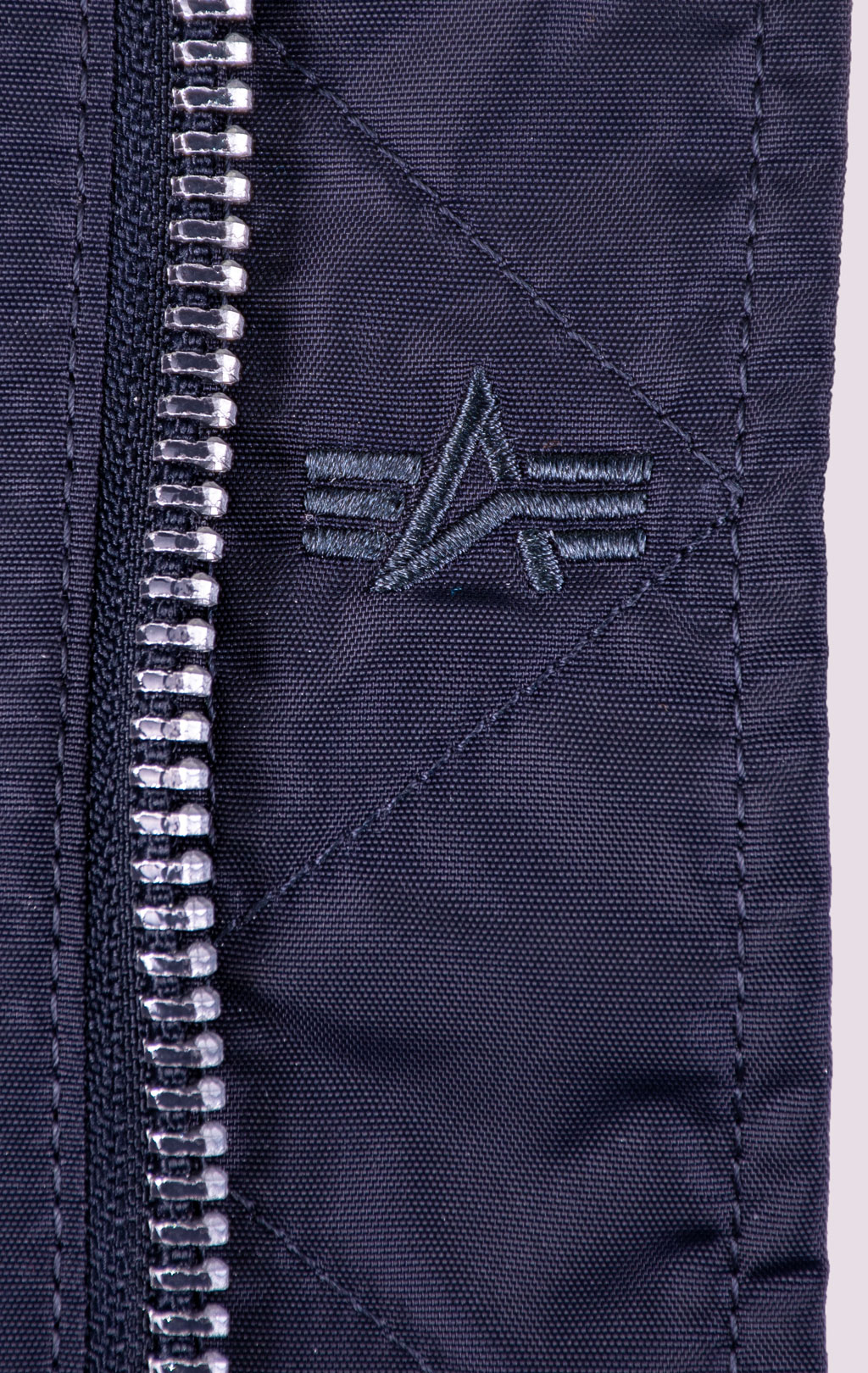 Ветровка ALPHA INDUSTRIES WING iron grey 