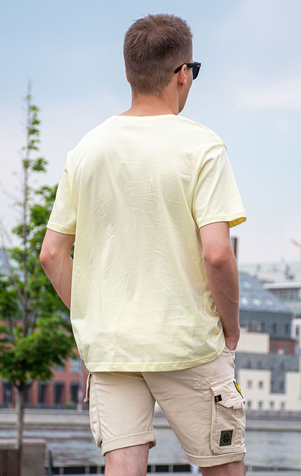 Футболка ALPHA INDUSTRIES BASIC T retro yellow 