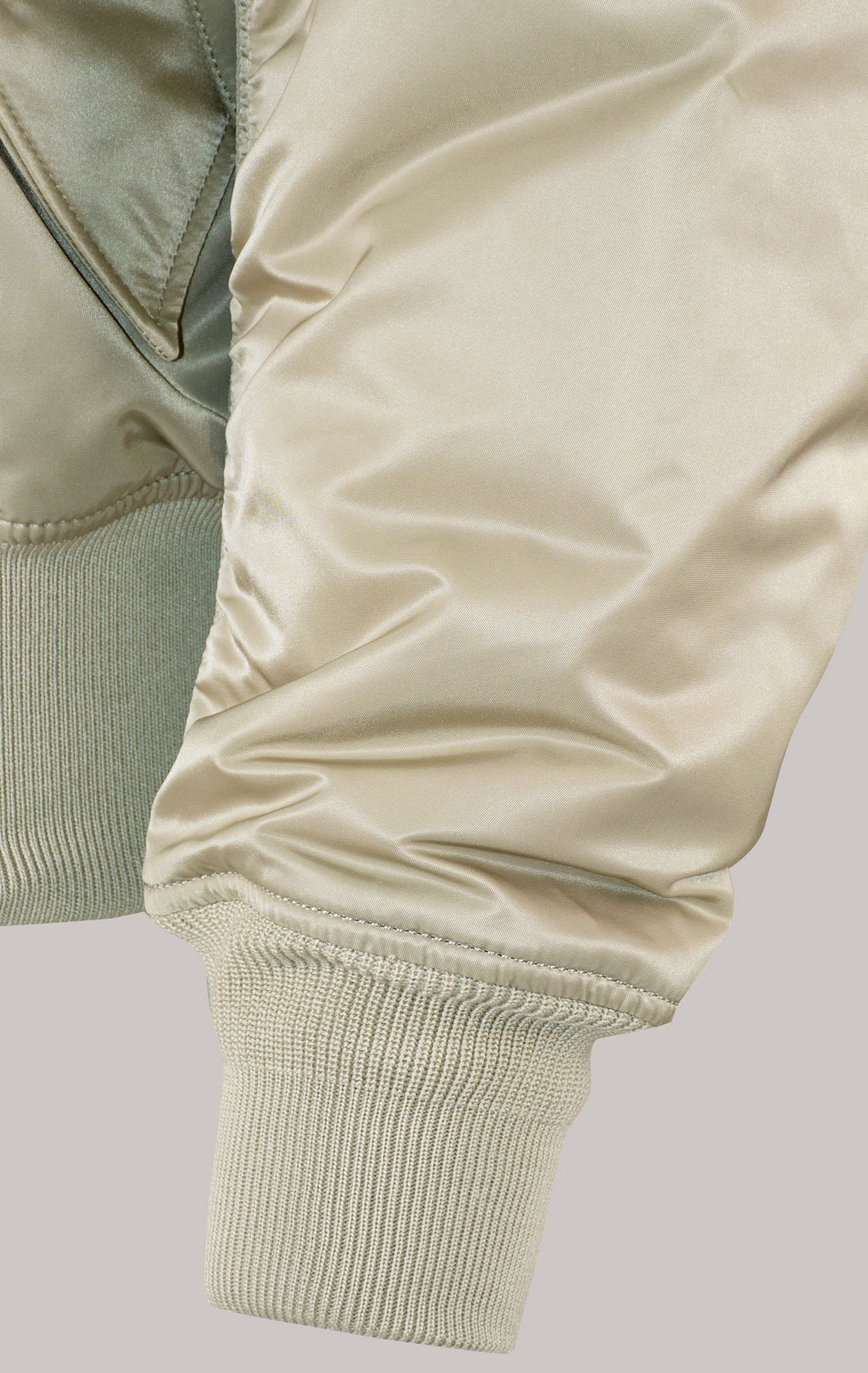 Бомбер ALPHA INDUSTRIES MA-1 original fit FW 25/26 mineral 