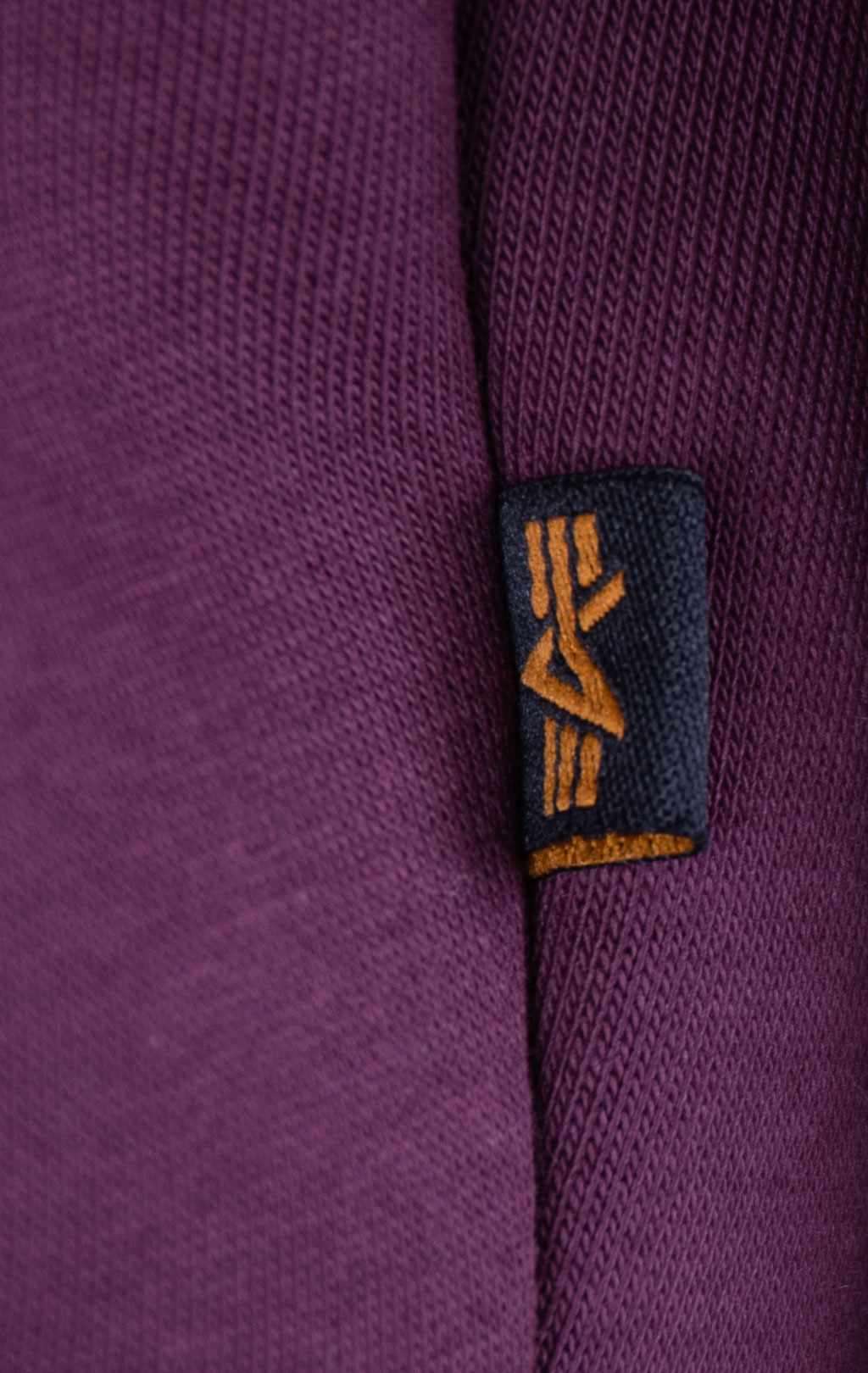 Женская толстовка ALPHA INDUSTRIES BASIC HOODIE SMALL LOGO dark cherry 