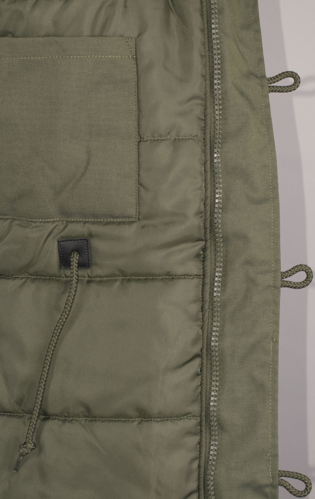 Женская аляска ALPHA INDUSTRIES EXPLORER натур. мех dark green 