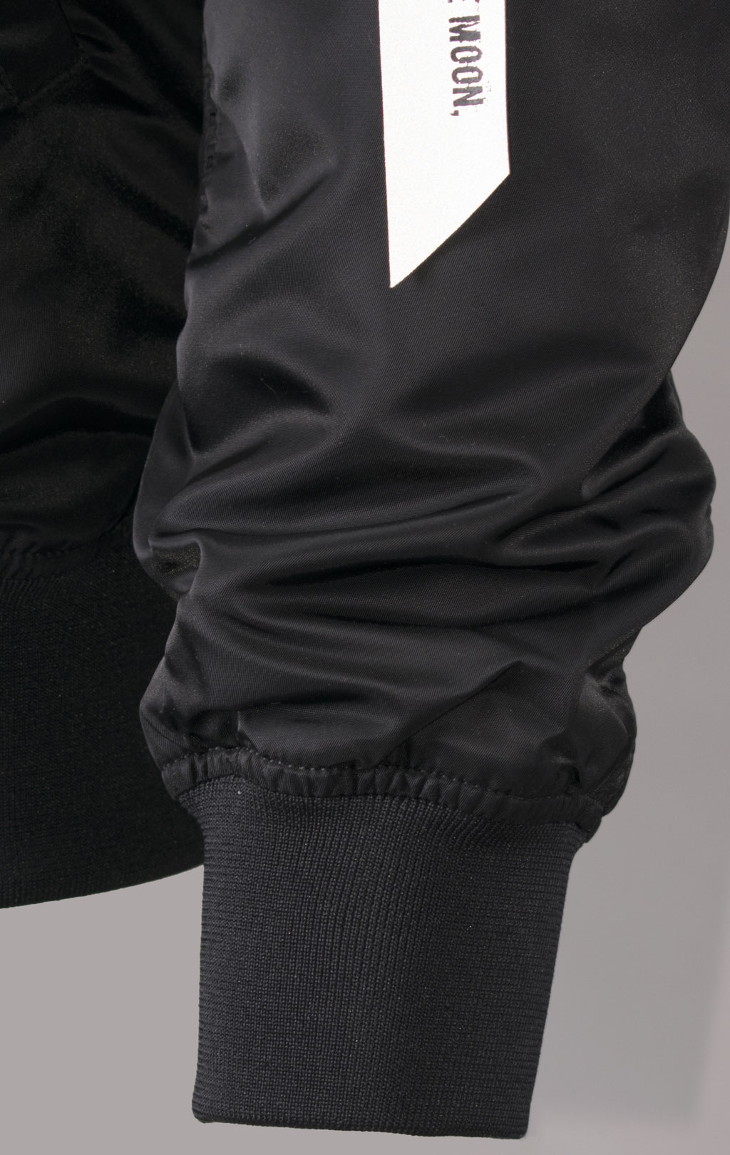 Ветровка-бомбер ALPHA INDUSTRIES MA-1 MOON LANDING REVERSIBLE black 