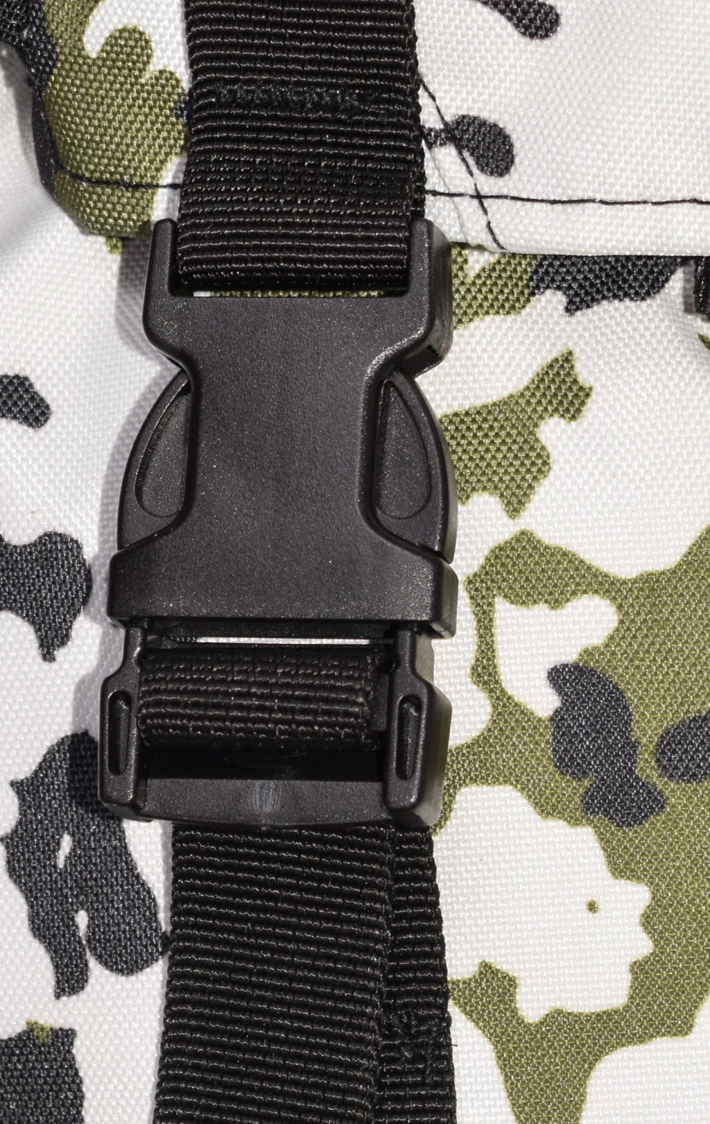 Рюкзак рейдовый MFH large (65L) snow camo 