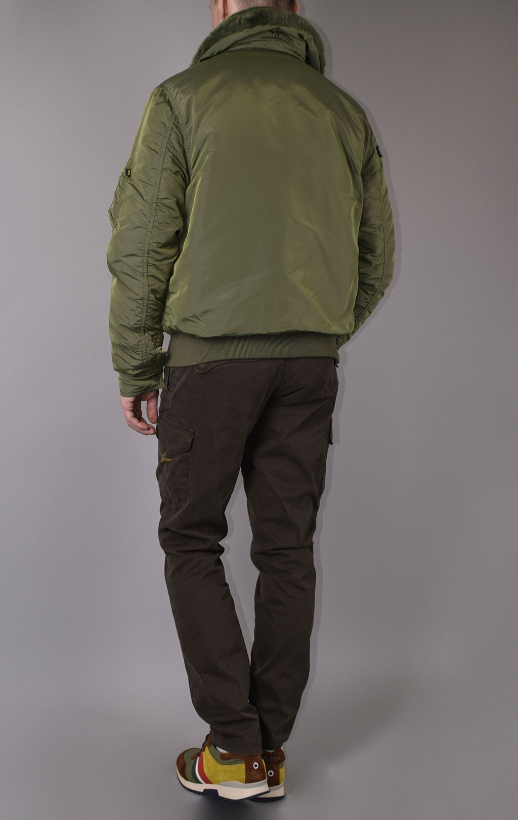 Куртка-пилот ALPHA INDUSTRIES B-15 AIR FRAME sage green 