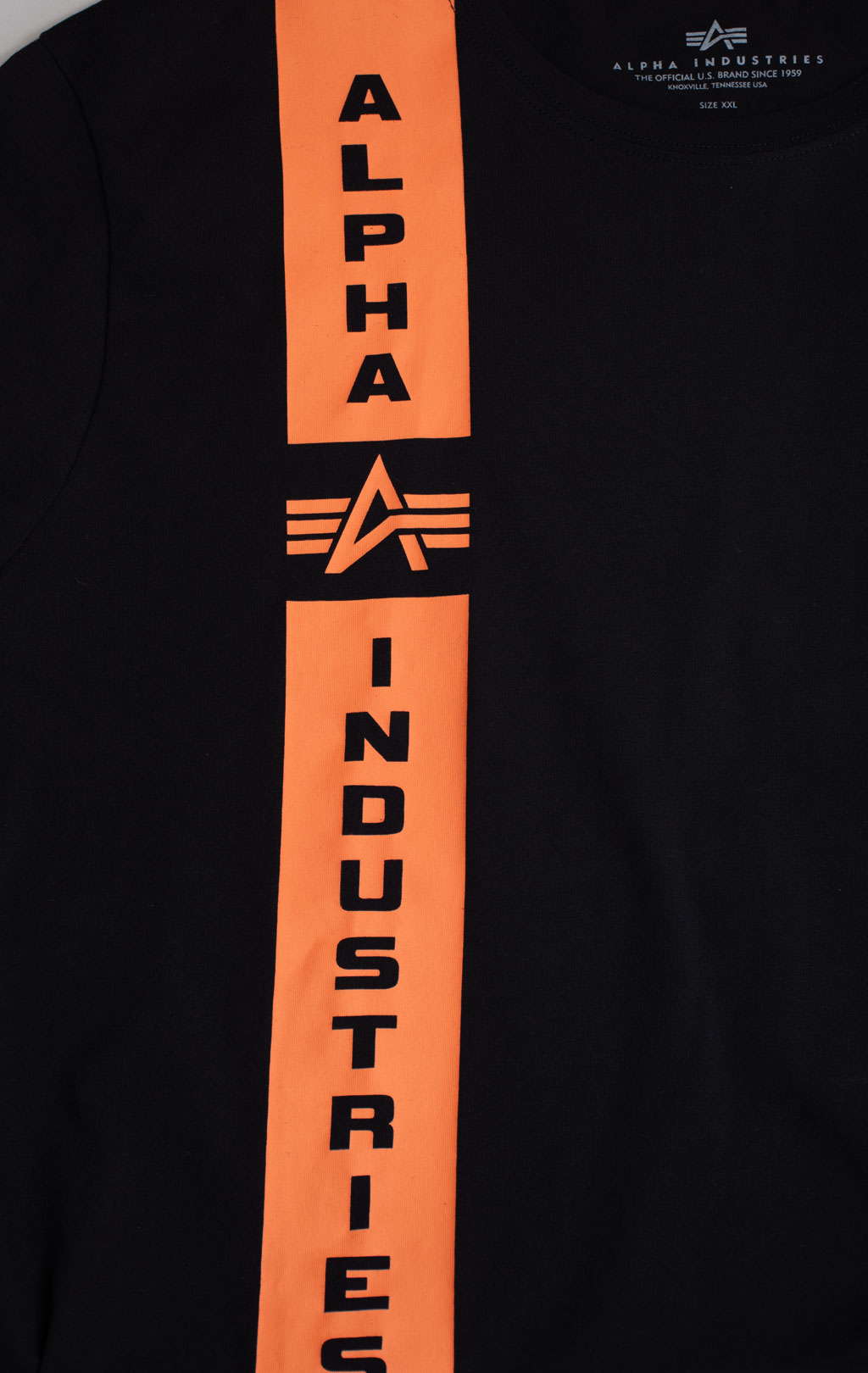 Футболка ALPHA INDUSTRIES DEFENCE black/orange 