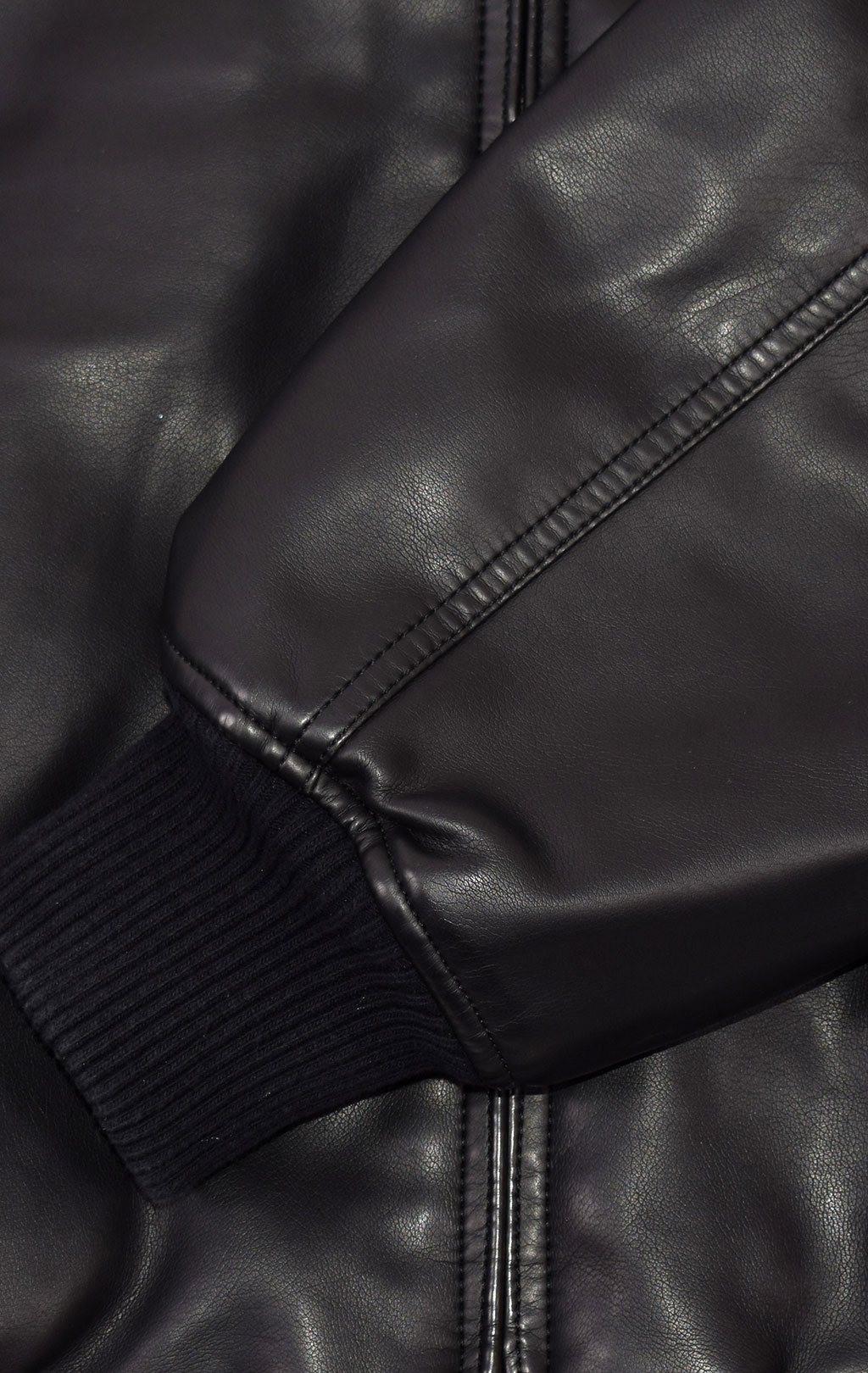 Куртка-бомбер лётная ALPHA INDUSTRIES MA-1 D-Tec FL экокожа black/grey 