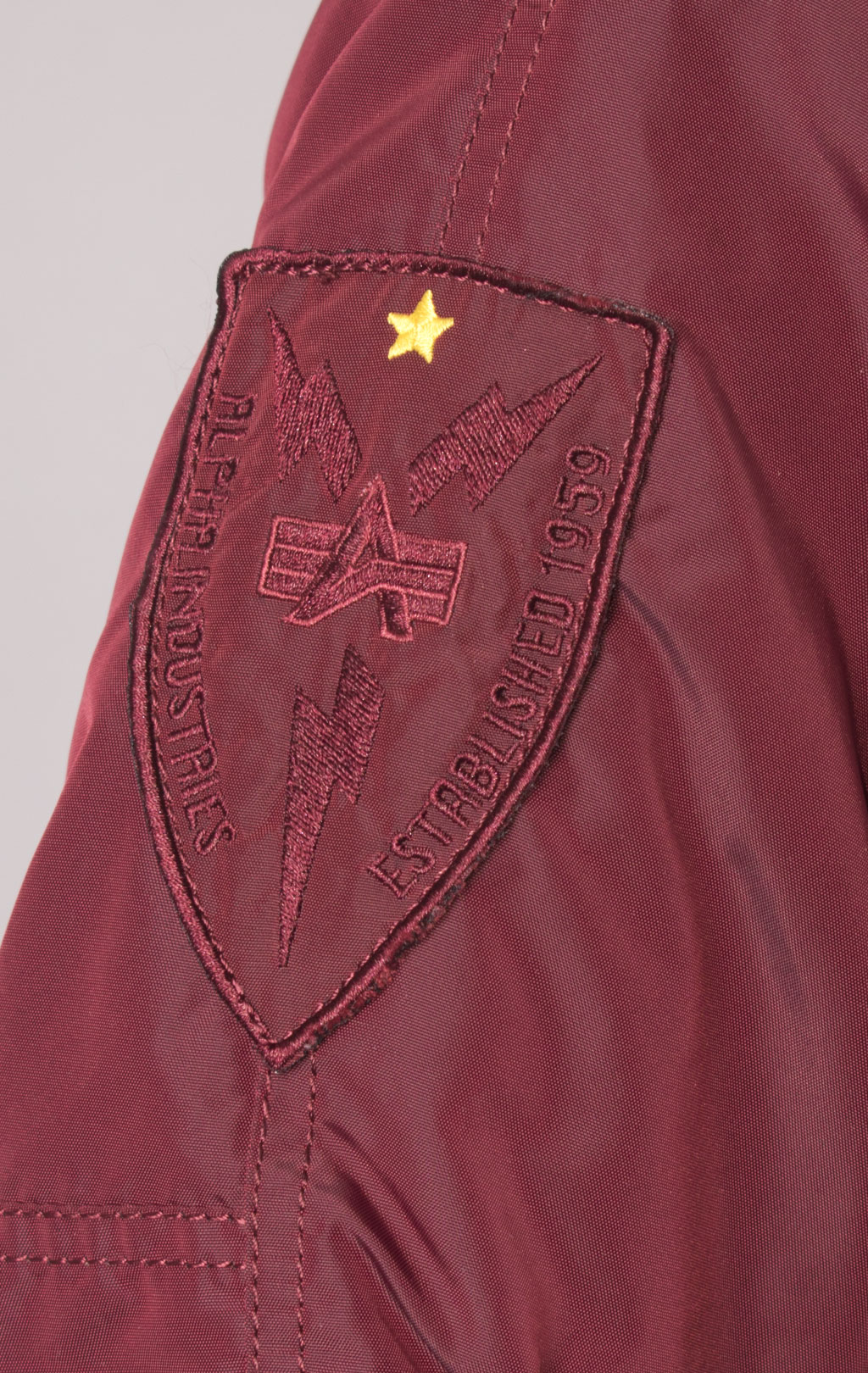 Женская аляска ALPHA INDUSTRIES N-3B PPS натур. мех burgundy 