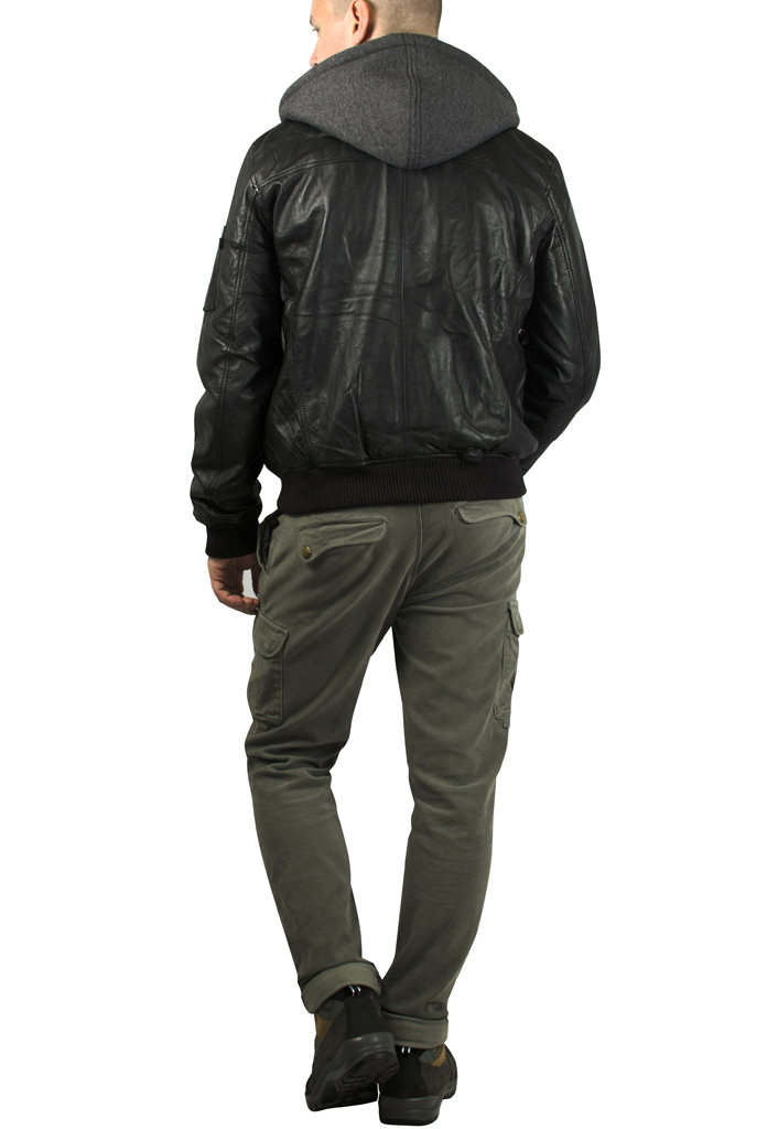 Куртка-бомбер лётная ALPHA INDUSTRIES MA-1 D-Tec leather кожа black 