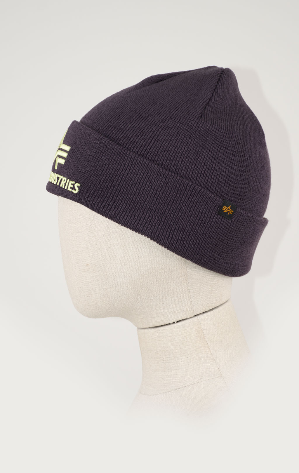 Шапка ALPHA INDUSTRIES 3D BEANIE plum 