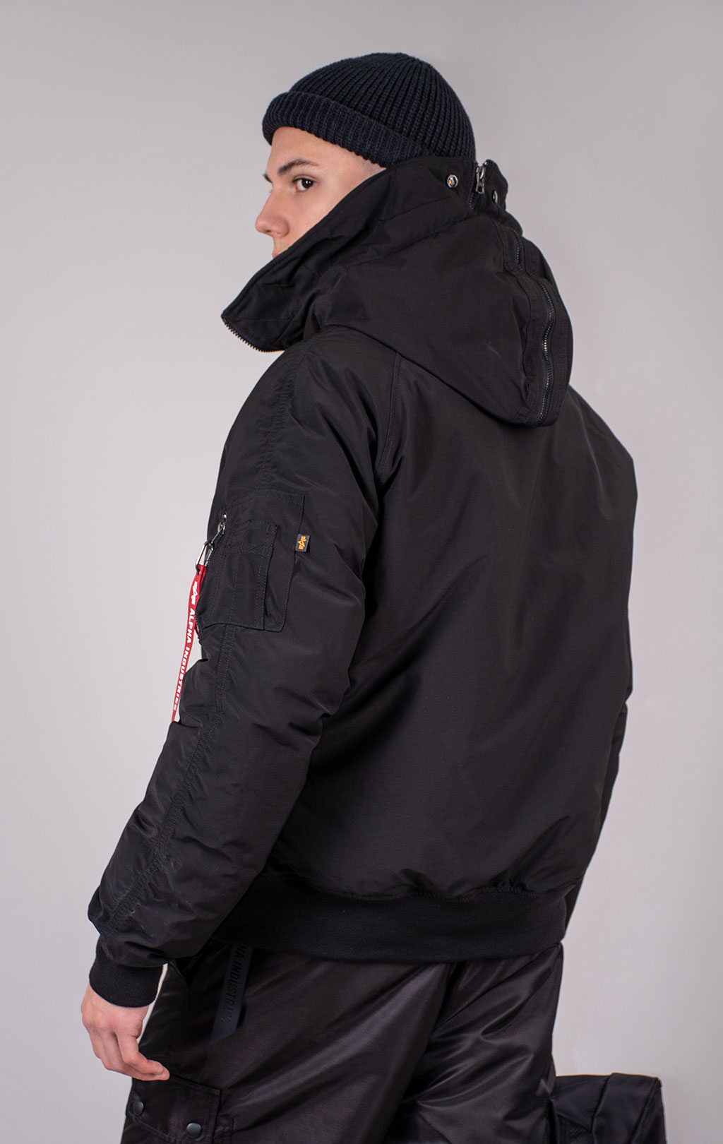 Аляска ALPHA INDUSTRIES N-2B ALTITUDE FW 24/25 black 
