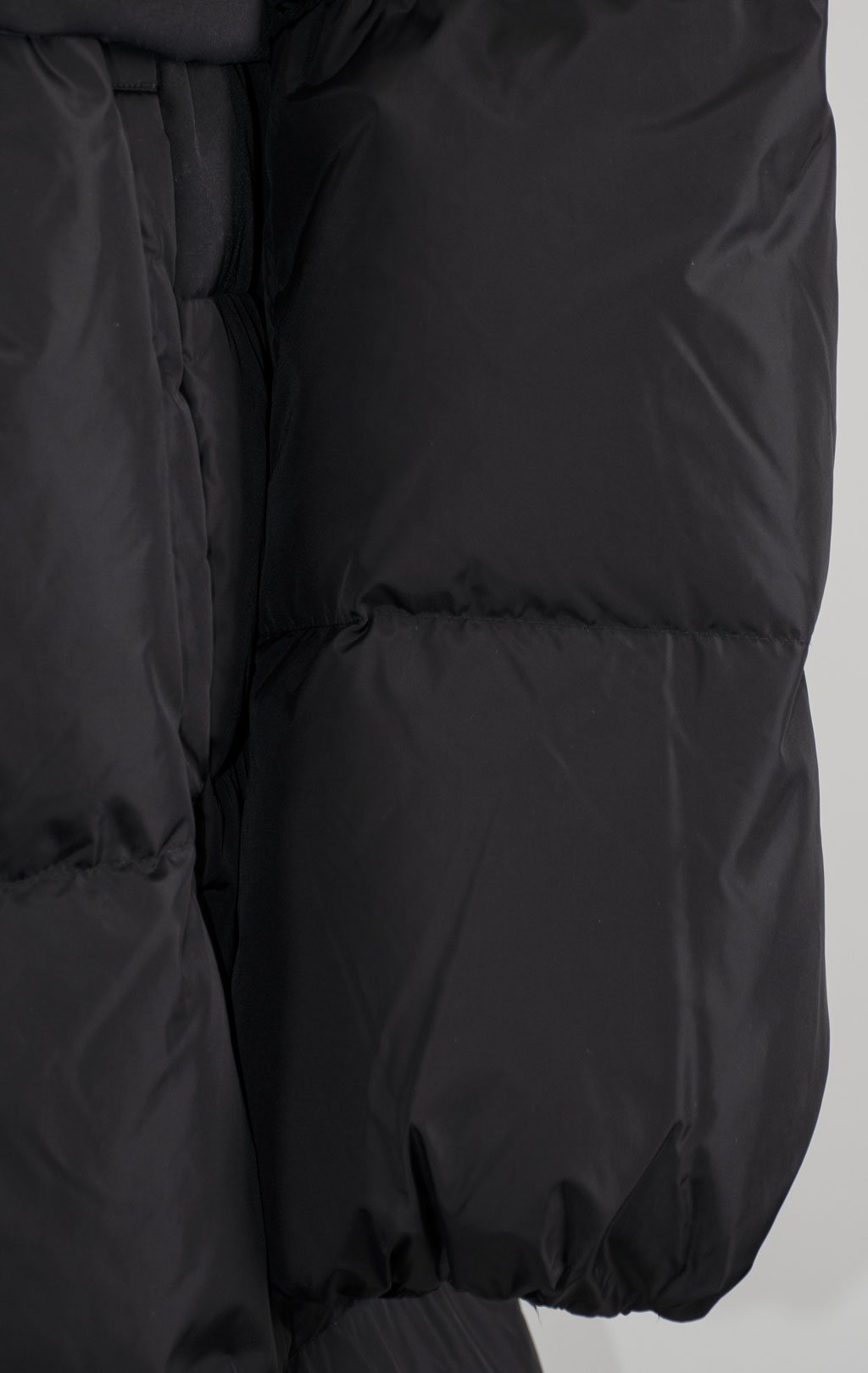 Женская куртка-пуховик PARAJUMPERS EYMA FW 24/25 black 