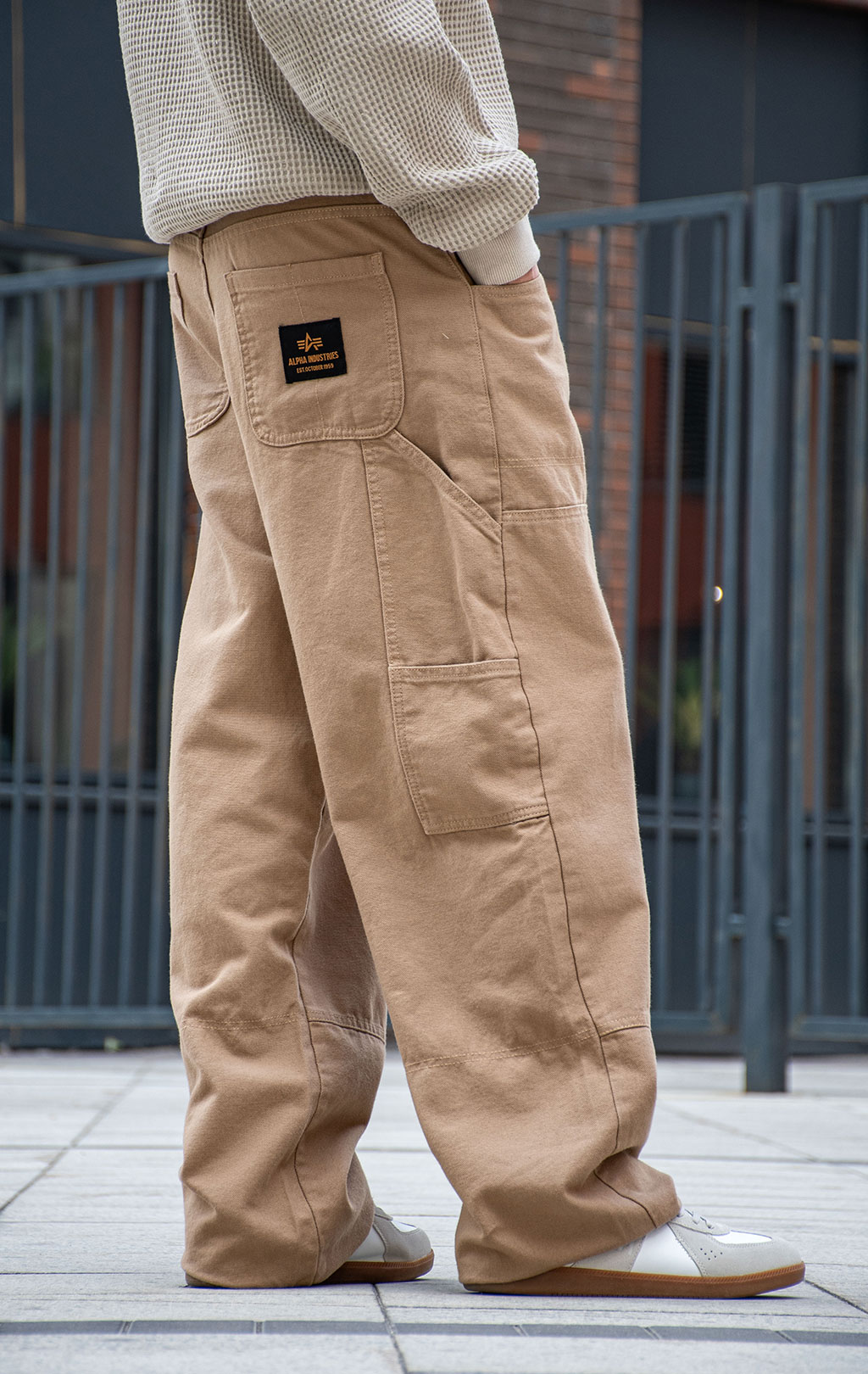 Брюки-карго ALPHA INDUSTRIES CARPENTER PANT sand 