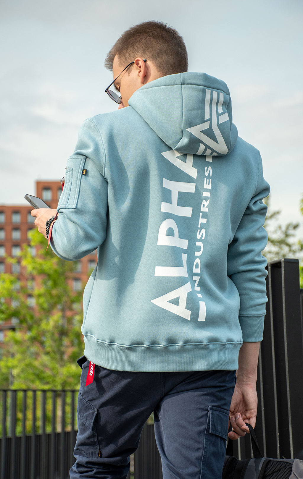 Толстовка ALPHA INDUSTRIES BACK PRINT HOODY greyblue 