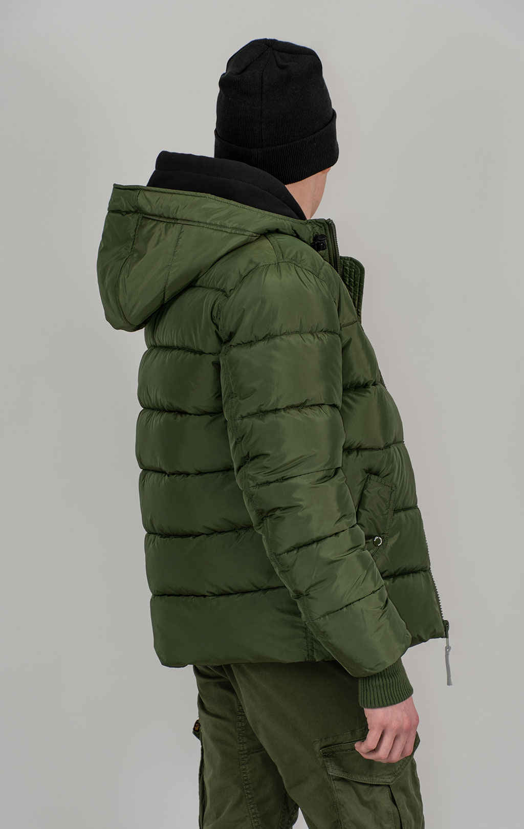 Куртка ALPHA INDUSTRIES HOODED PUFFER ALPHA FD dark green 