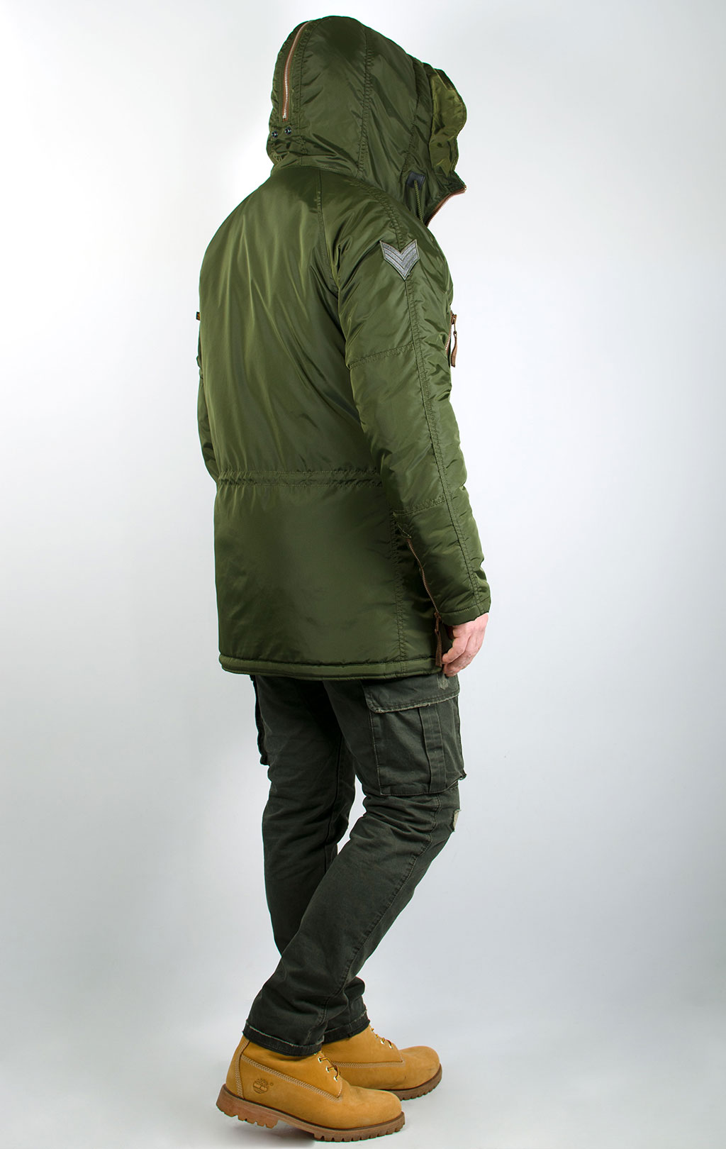 Аляска ALPHA INDUSTRIES DISCOVERER dark green 