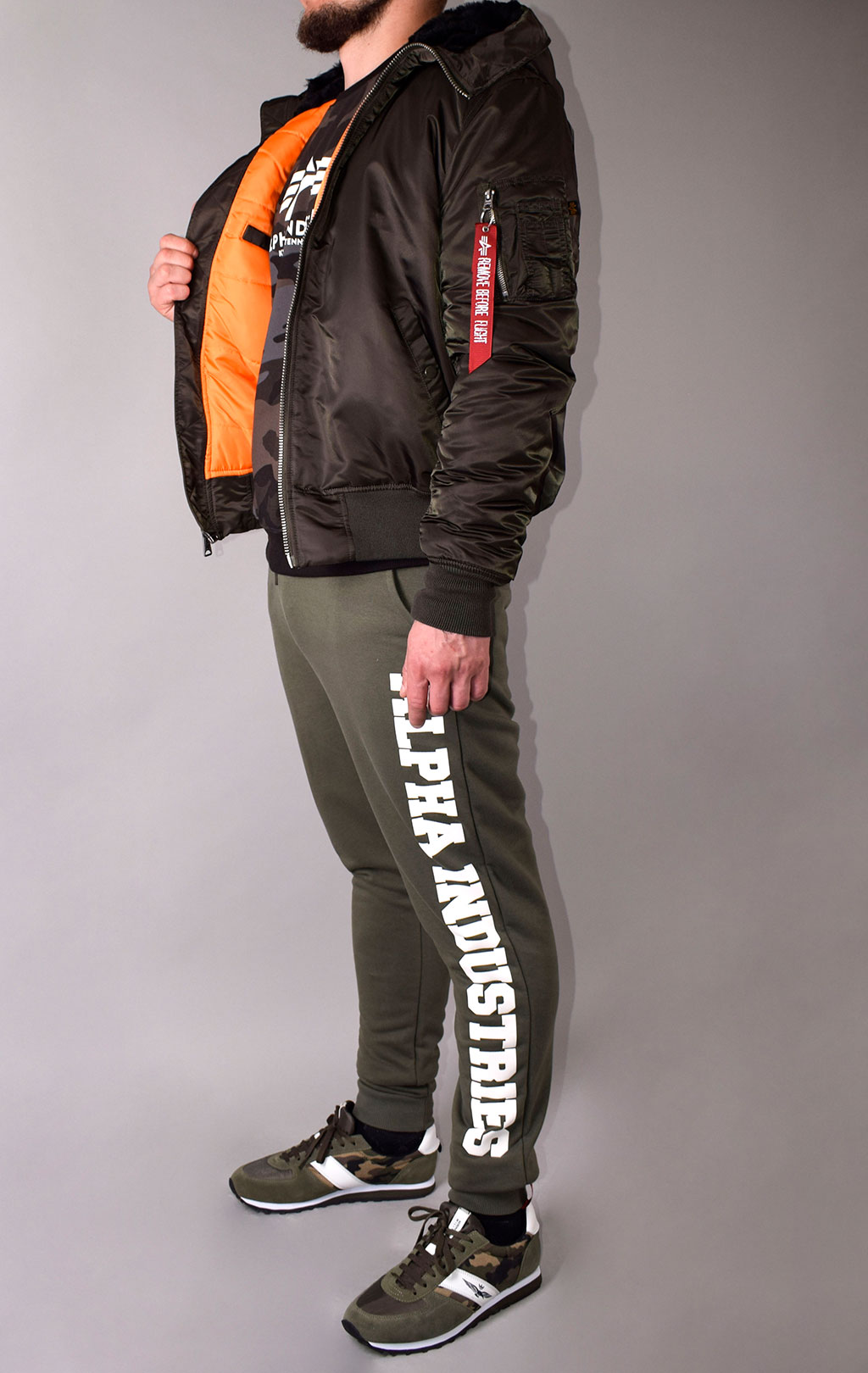 Куртка ALPHA INDUSTRIES MA-1 HOODED black olive 