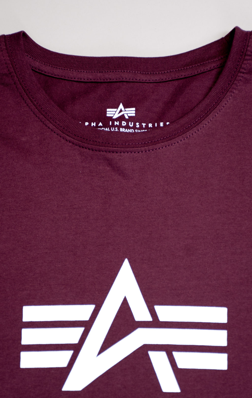 Футболка ALPHA INDUSTRIES BASIC T deep maroon 
