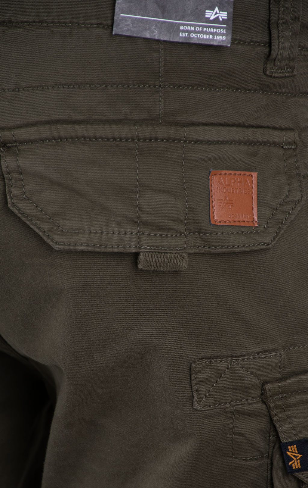 Шорты карго ALPHA INDUSTRIES CREW SHORT PATCH dark olive 