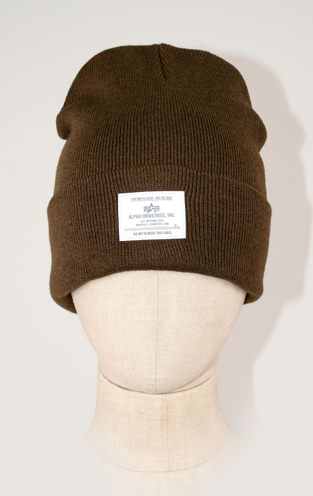 Шапка ALPHA INDUSTRIES ESSENTIAL BEANIE FW 25/26 espresso 