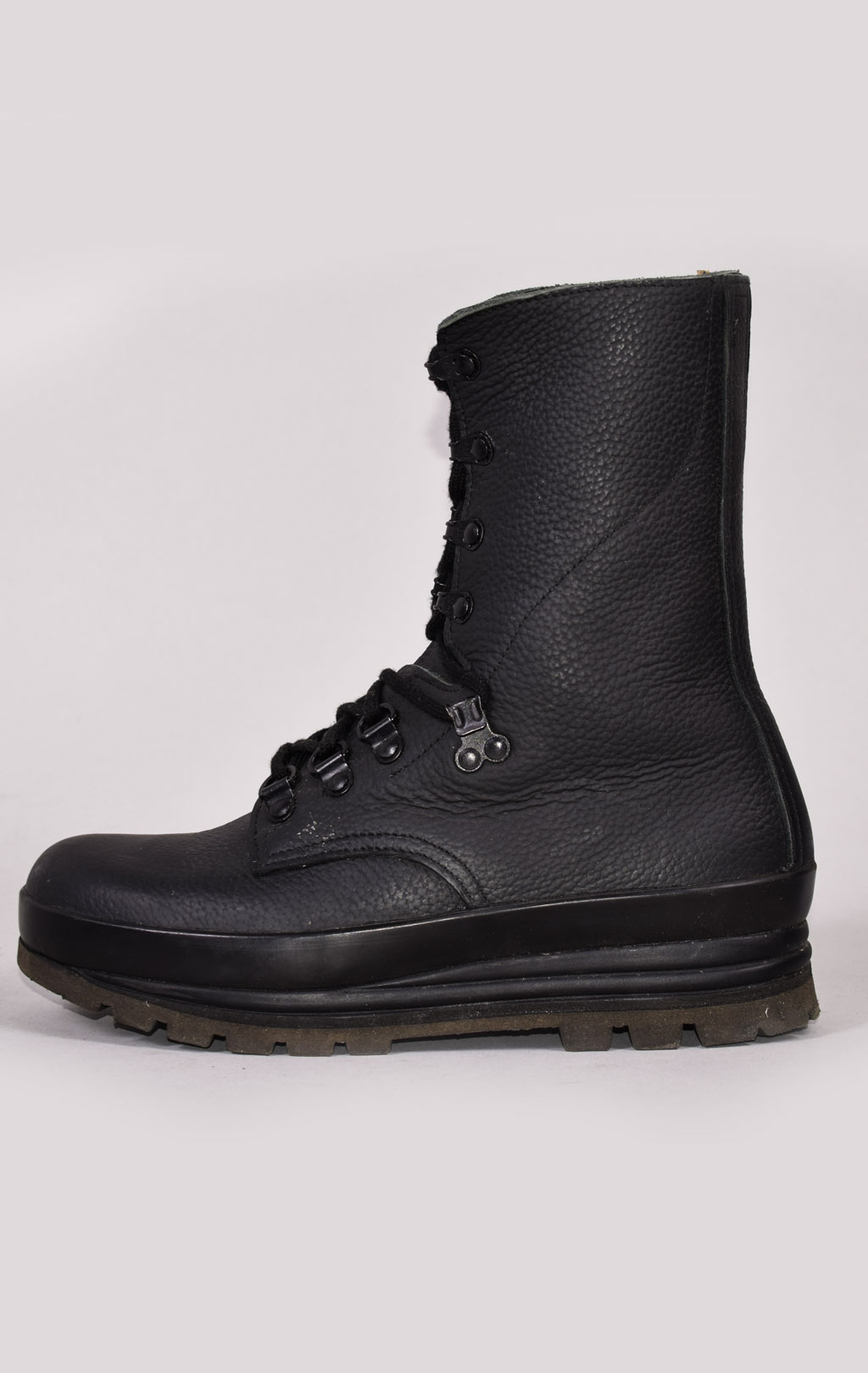 Женские ботинки-берцы Kampfstiefel black Швейцария