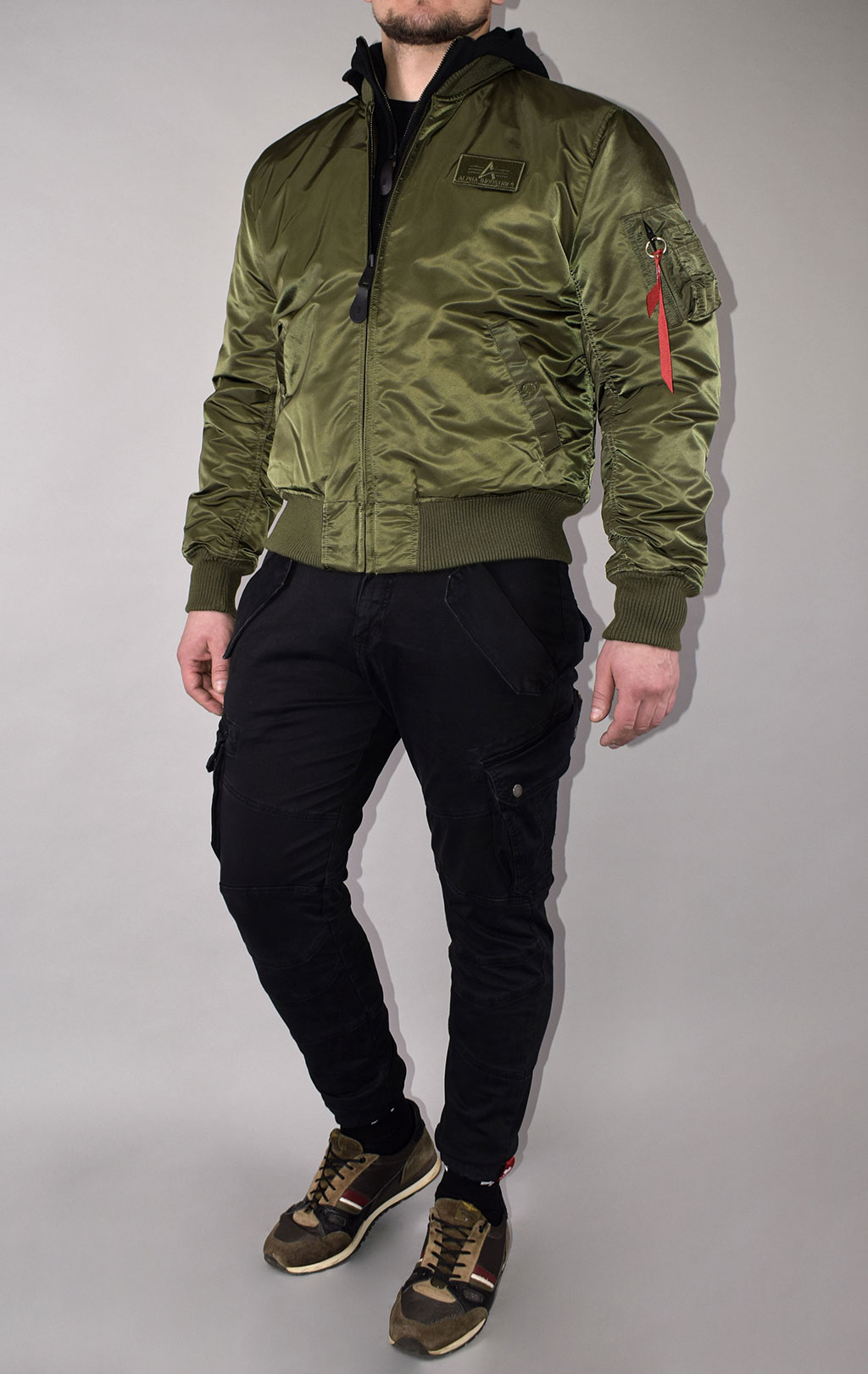 Куртка-бомбер лётная ALPHA INDUSTRIES MA-1 D-Tec dark green/black 