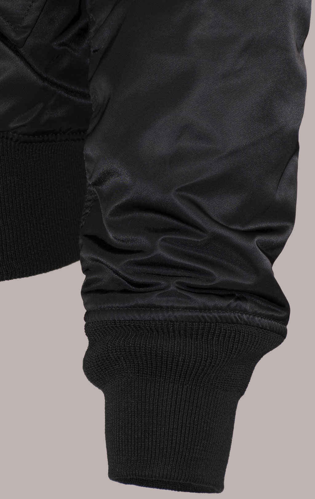 Бомбер ALPHA INDUSTRIES MA-1 SLIM FIT/EUROPEAN FIT FW 21/22 m black 