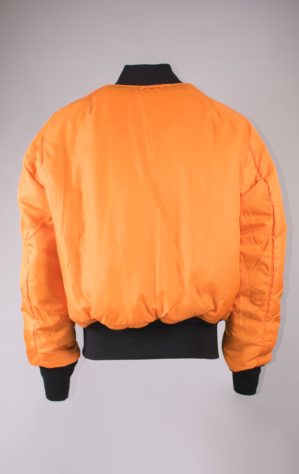 Куртка-бомбер лётная ALPHA INDUSTRIES MA-1 TOP GUN black 