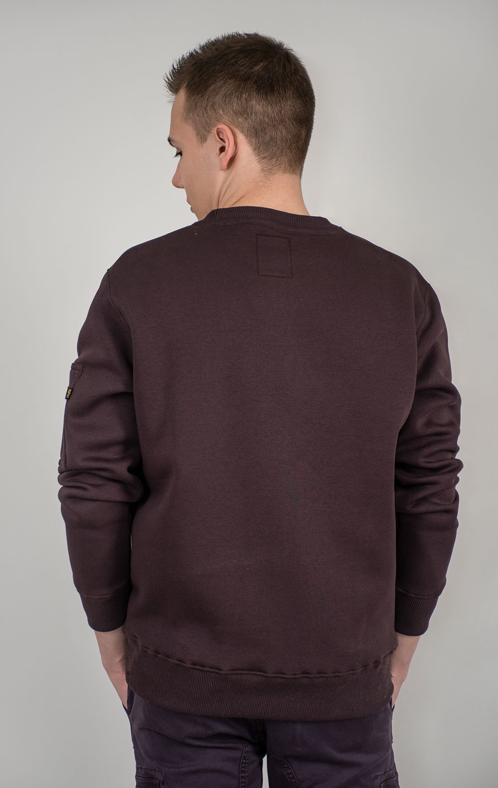 Свитшот ALPHA INDUSTRIES ALPHA LABEL SWEATER hunter brown 