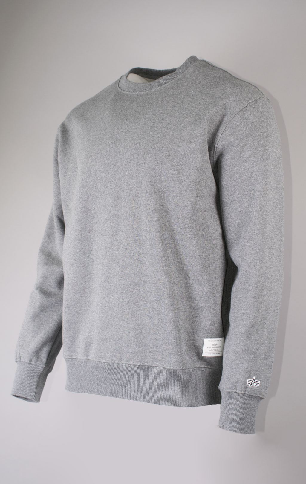 Свитшот ALPHA INDUSTRIES ESSENTIAL CREWNECK FW 23/24 medium charcoal heather 