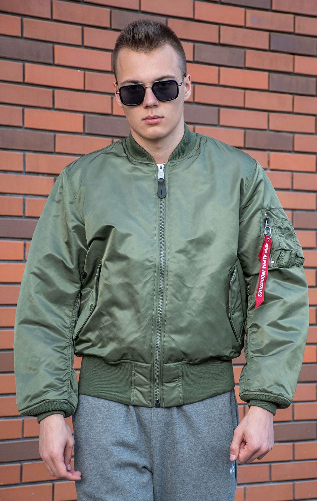 Бомбер ALPHA INDUSTRIES MA-1 HERITAGE FIT FLIGHT JACKET FW 26/27 sage 