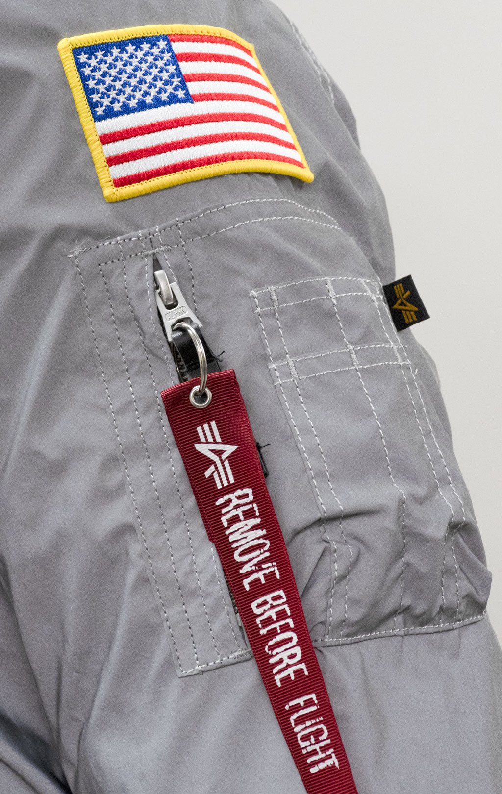 Бомбер ALPHA INDUSTRIES MA-1 NASA REFLECTIVE silver/reflective 