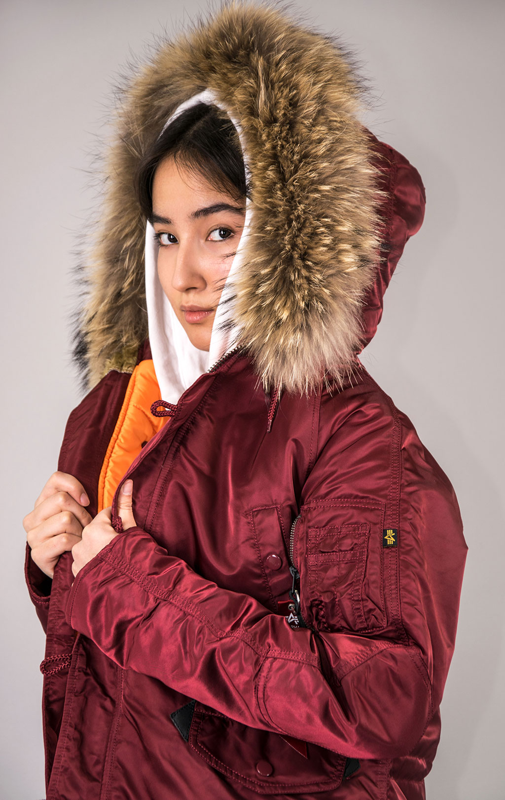 Женская аляска ALPHA INDUSTRIES N-3B CLASSIC original fit натур. мех FW 21 m commander red 