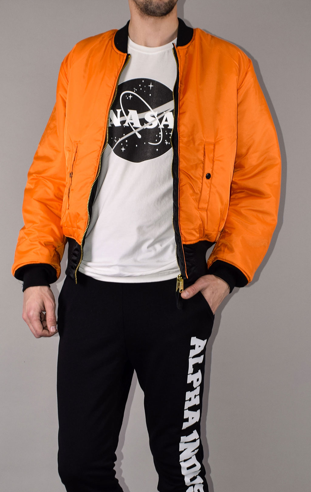 Бомбер ALPHA INDUSTRIES MA-1 black 
