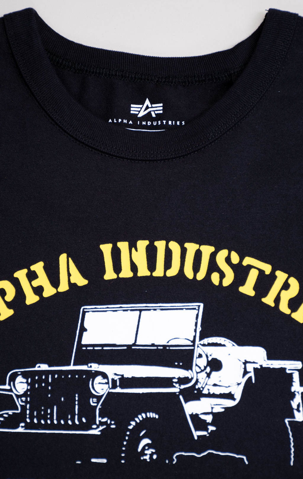 Футболка ALPHA INDUSTRIES ALPHA JEEP TEE SS 24 black 