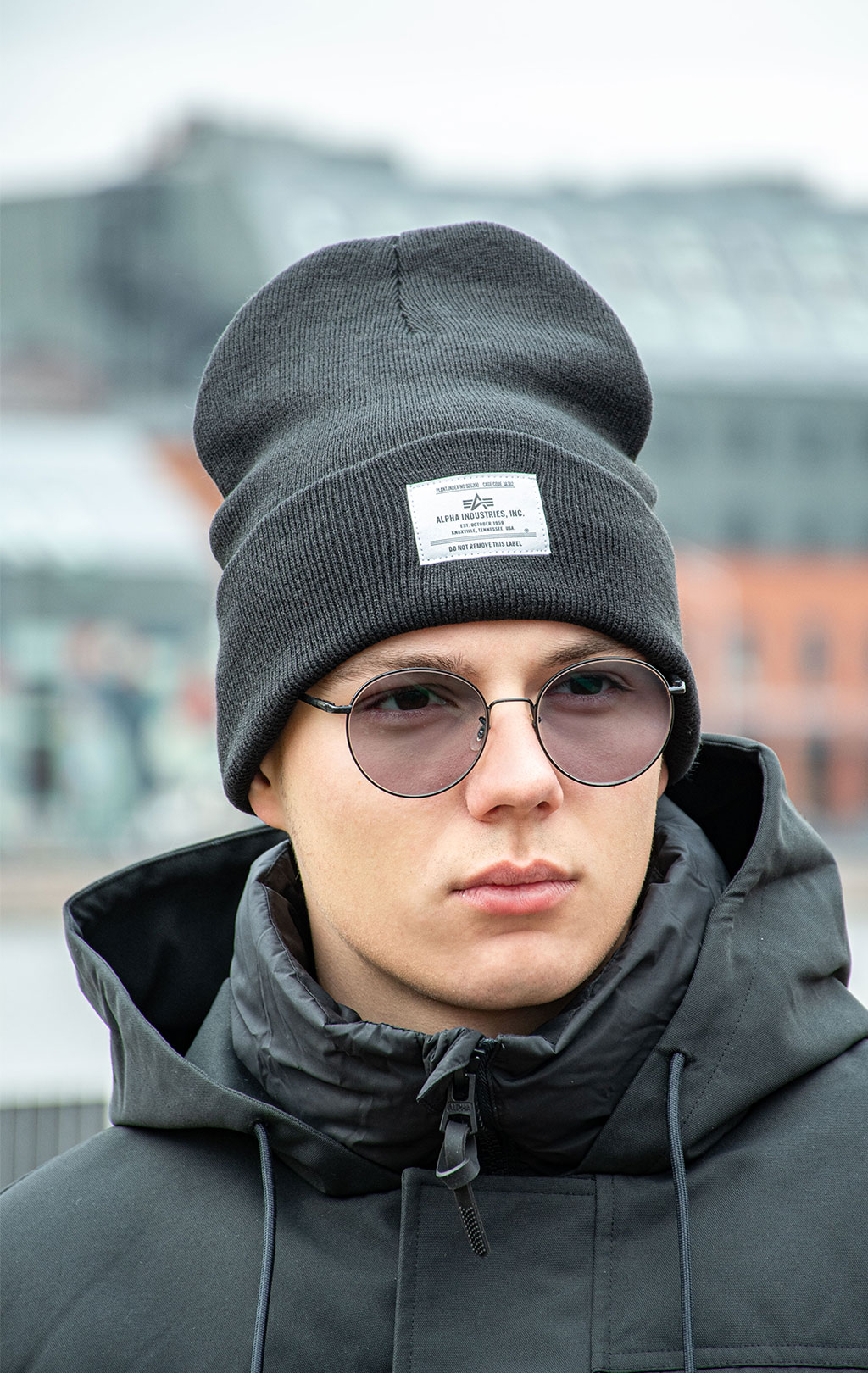 Шапка ALPHA INDUSTRIES ESSENTIAL BEANIE FW 25/26 black 