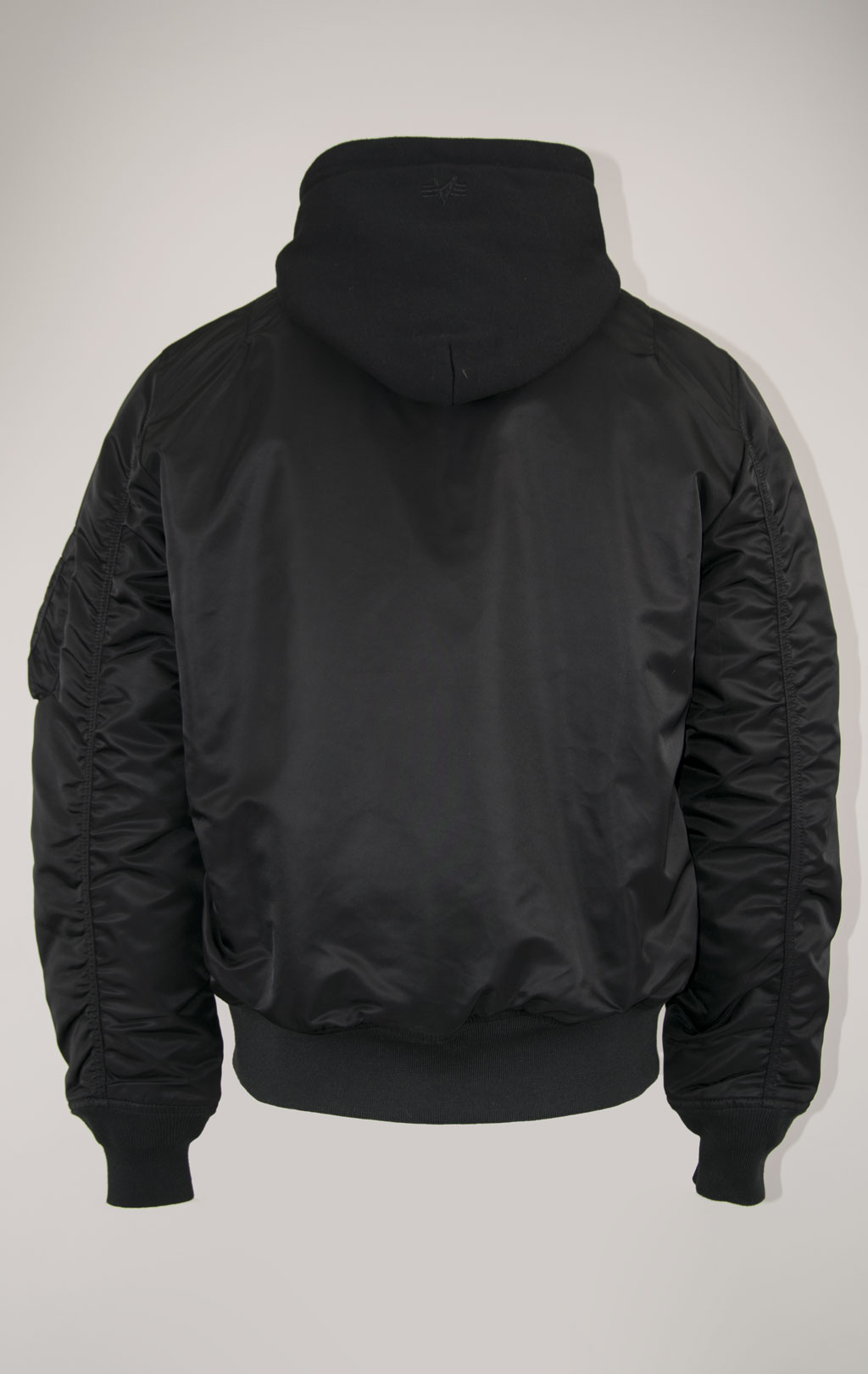 Куртка-бомбер ALPHA INDUSTRIES MA-1 NATUS FW 21/22 m black/new silver lining 