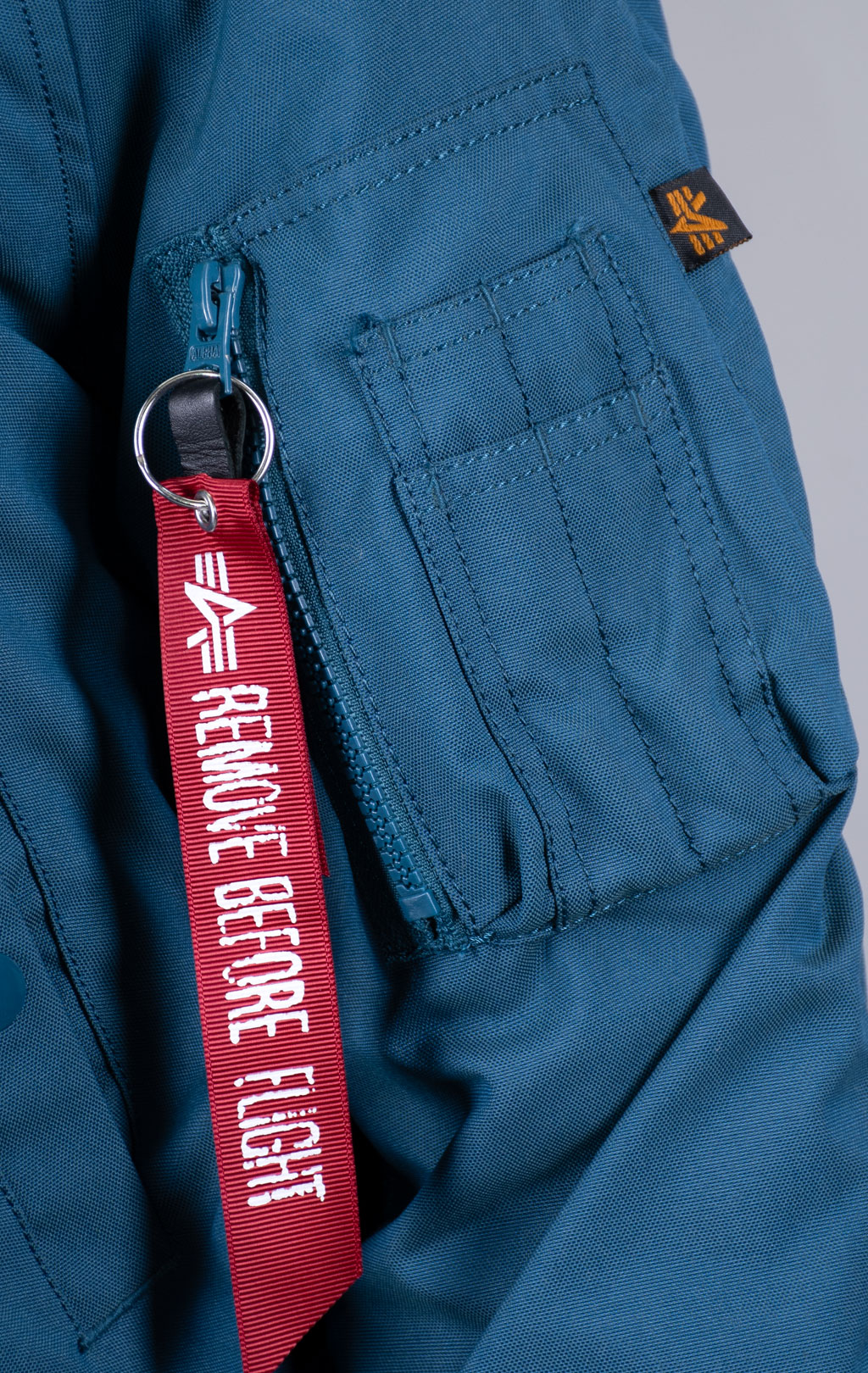 Аляска ALPHA INDUSTRIES EXPLORER натур. мех blue bold 