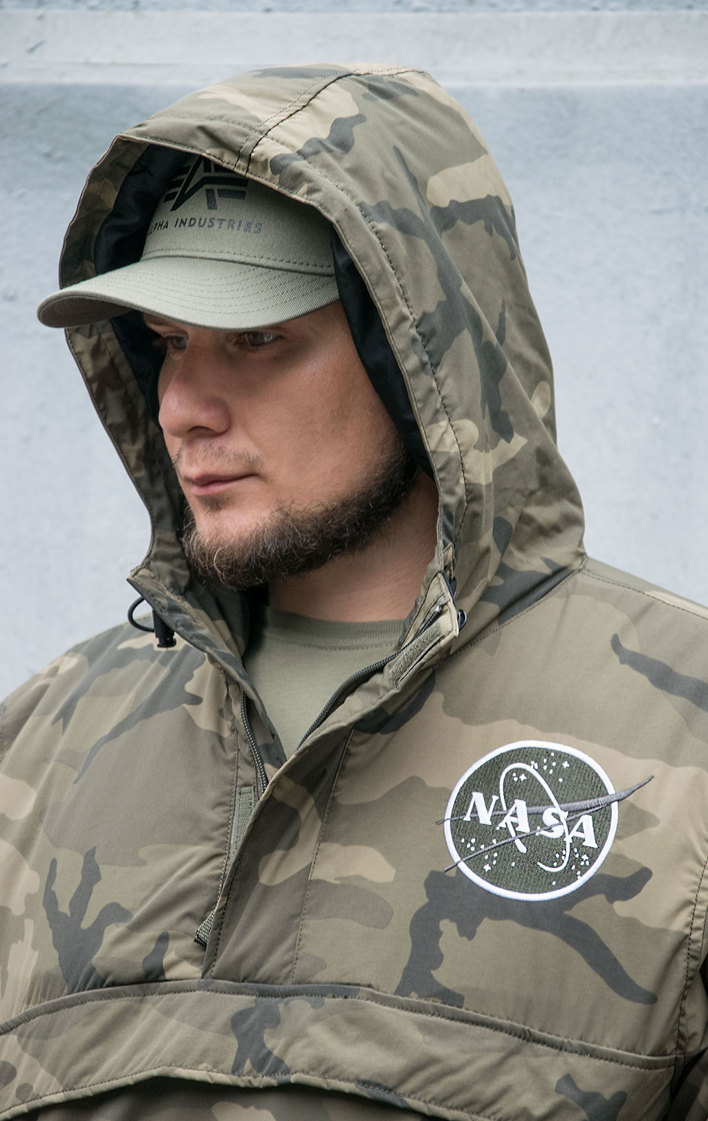 Анорак ALPHA INDUSTRIES NASA Anorak olive camo 