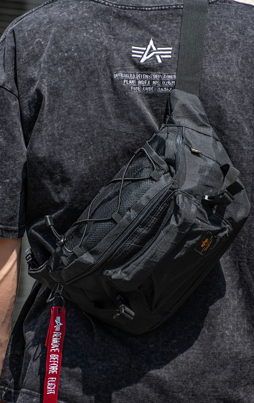 Сумка поясная ALPHA INDUSTRIES COMBAT WAIST BAG black 