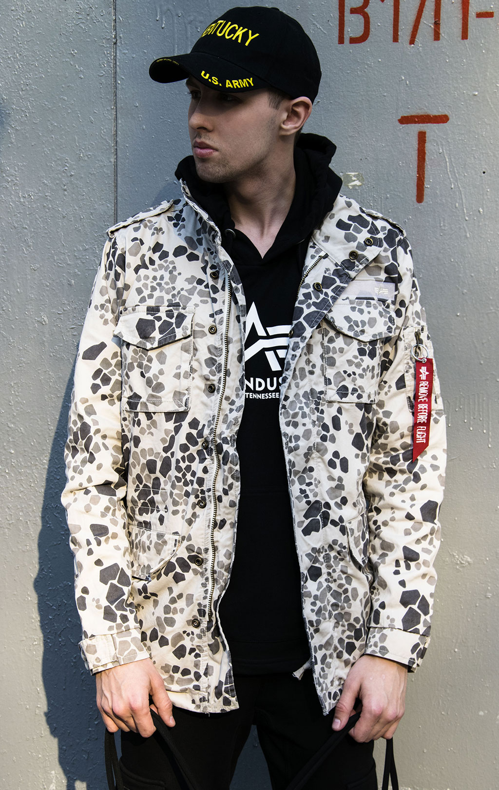 Ветровка ALPHA INDUSTRIES M-65 HUNTINGTON stone camo 