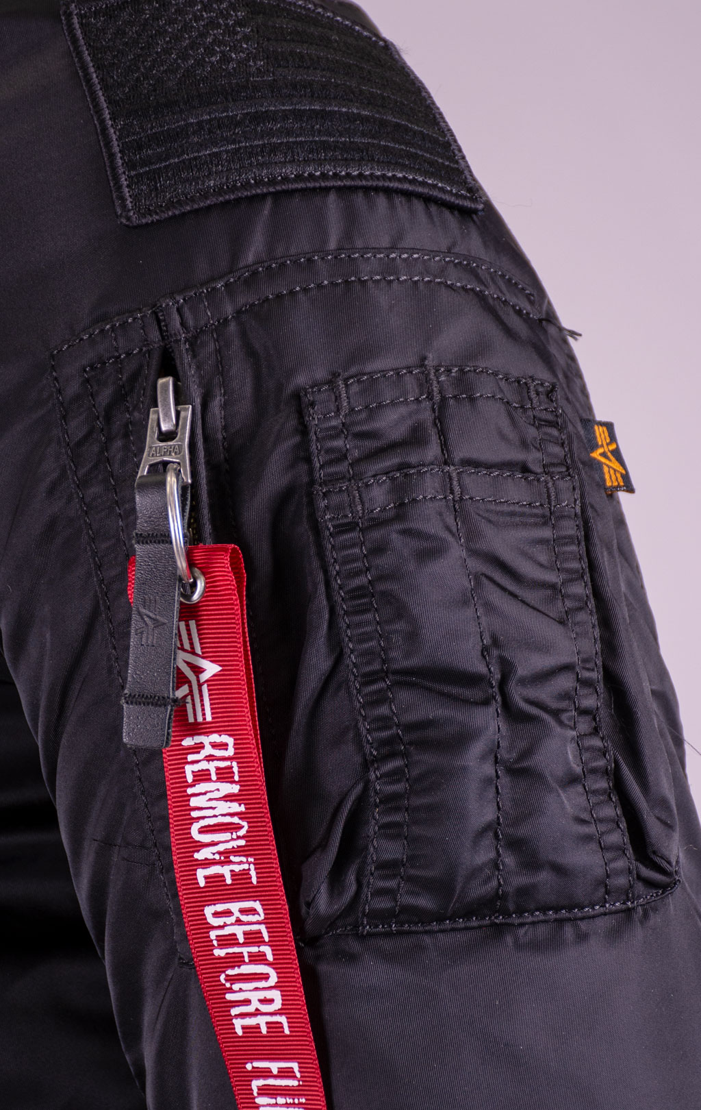 Бомбер ALPHA INDUSTRIES MA-1 VF NASA all black 