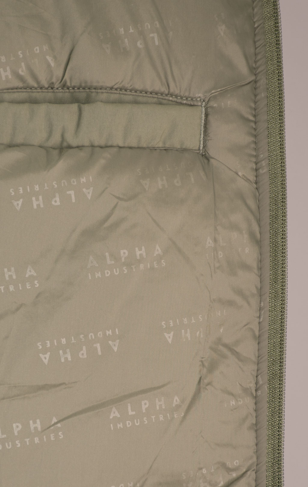 Куртка-бомбер ALPHA INDUSTRIES MA-1 PRIMALOFT sage 