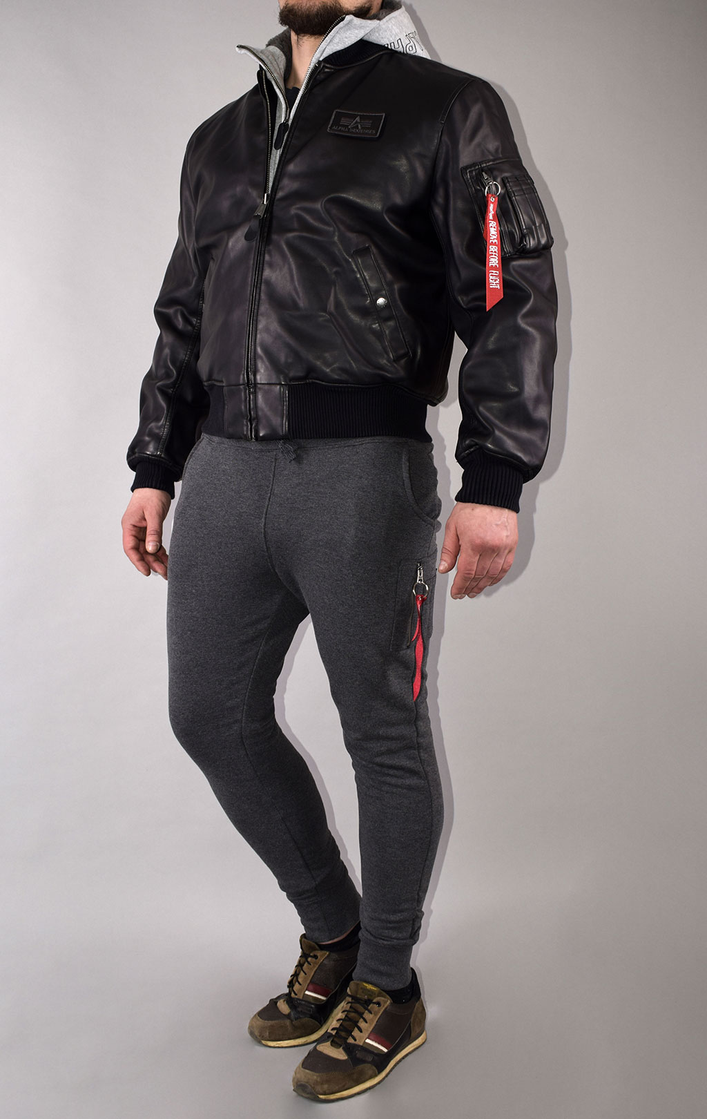 Куртка-бомбер лётная ALPHA INDUSTRIES MA-1 D-Tec FL экокожа black/grey 