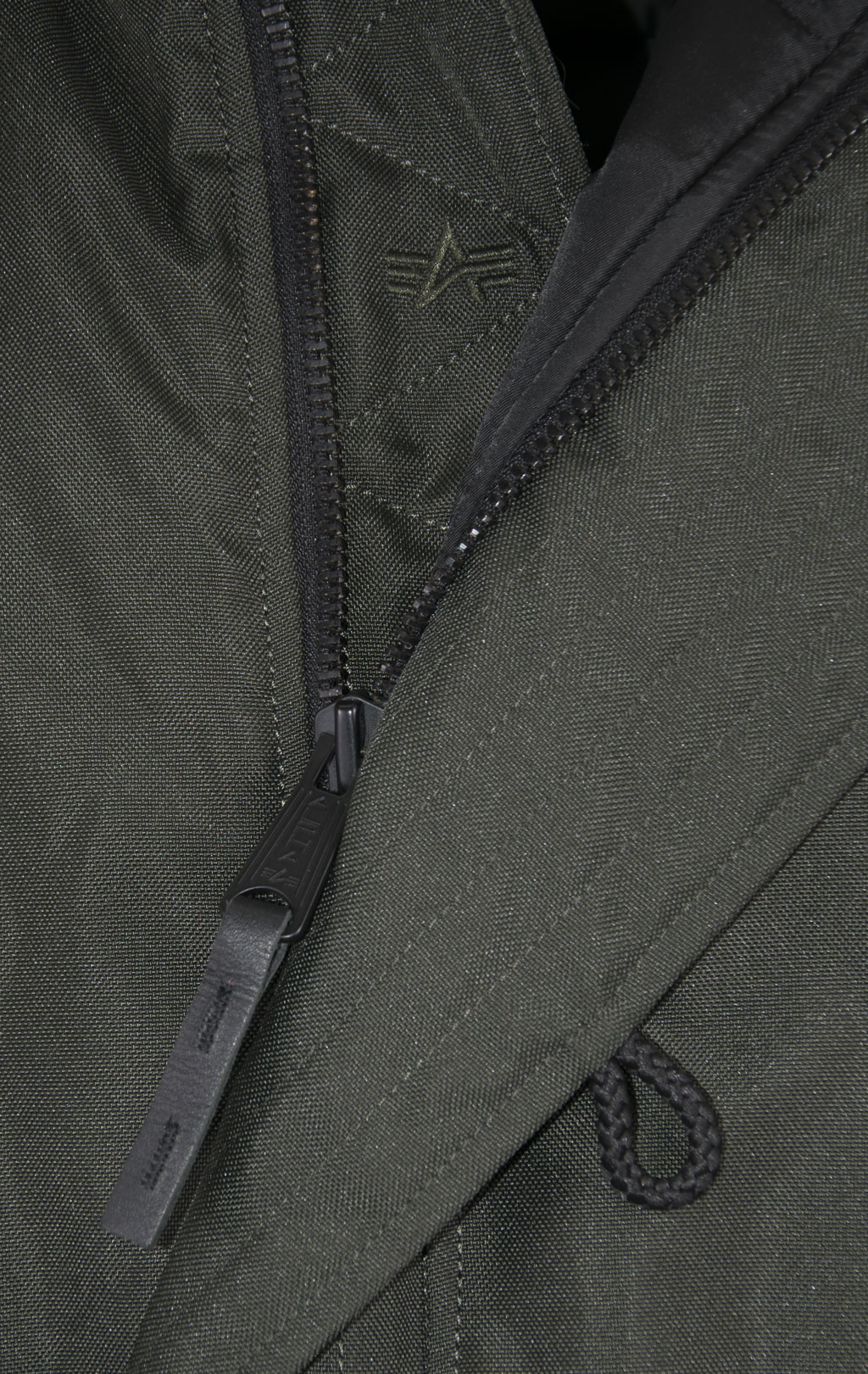 Аляска ALPHA INDUSTRIES REFLECTIVE STRIPES N-3B black olive 