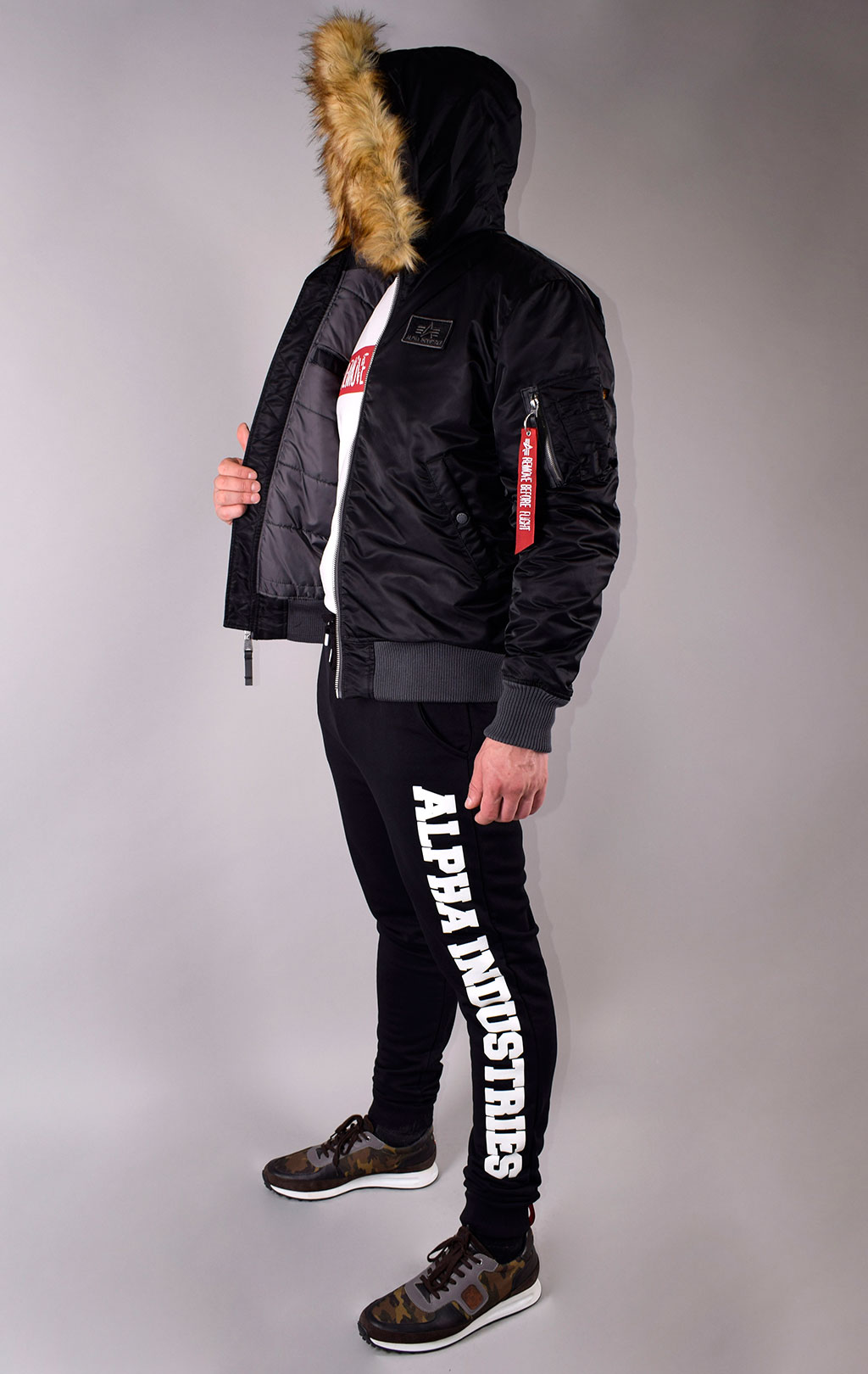 Куртка ALPHA INDUSTRIES MA-1 HOODED CW black 