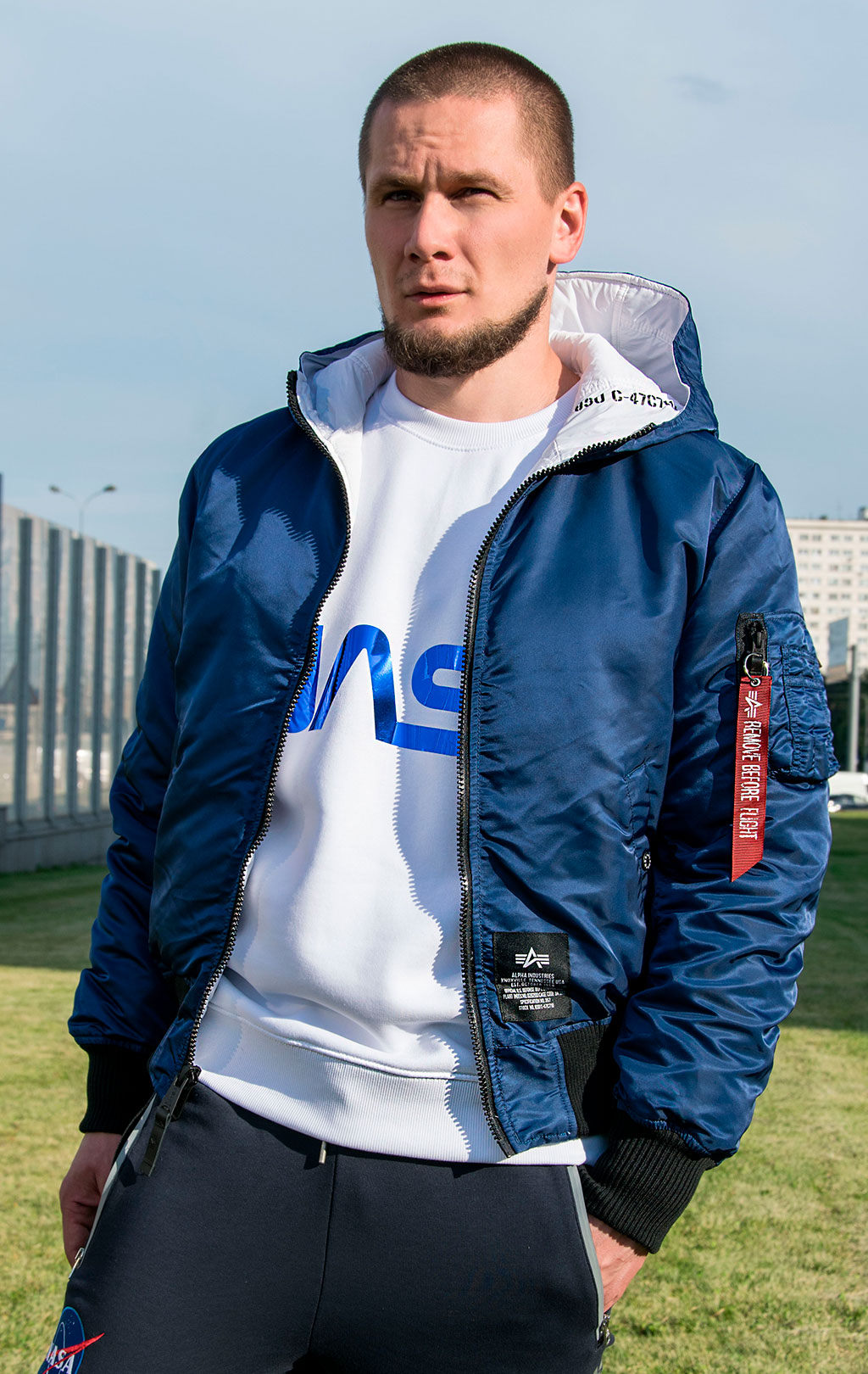 Куртка ALPHA INDUSTRIES HOODED PUFFER FD REV. new navy 