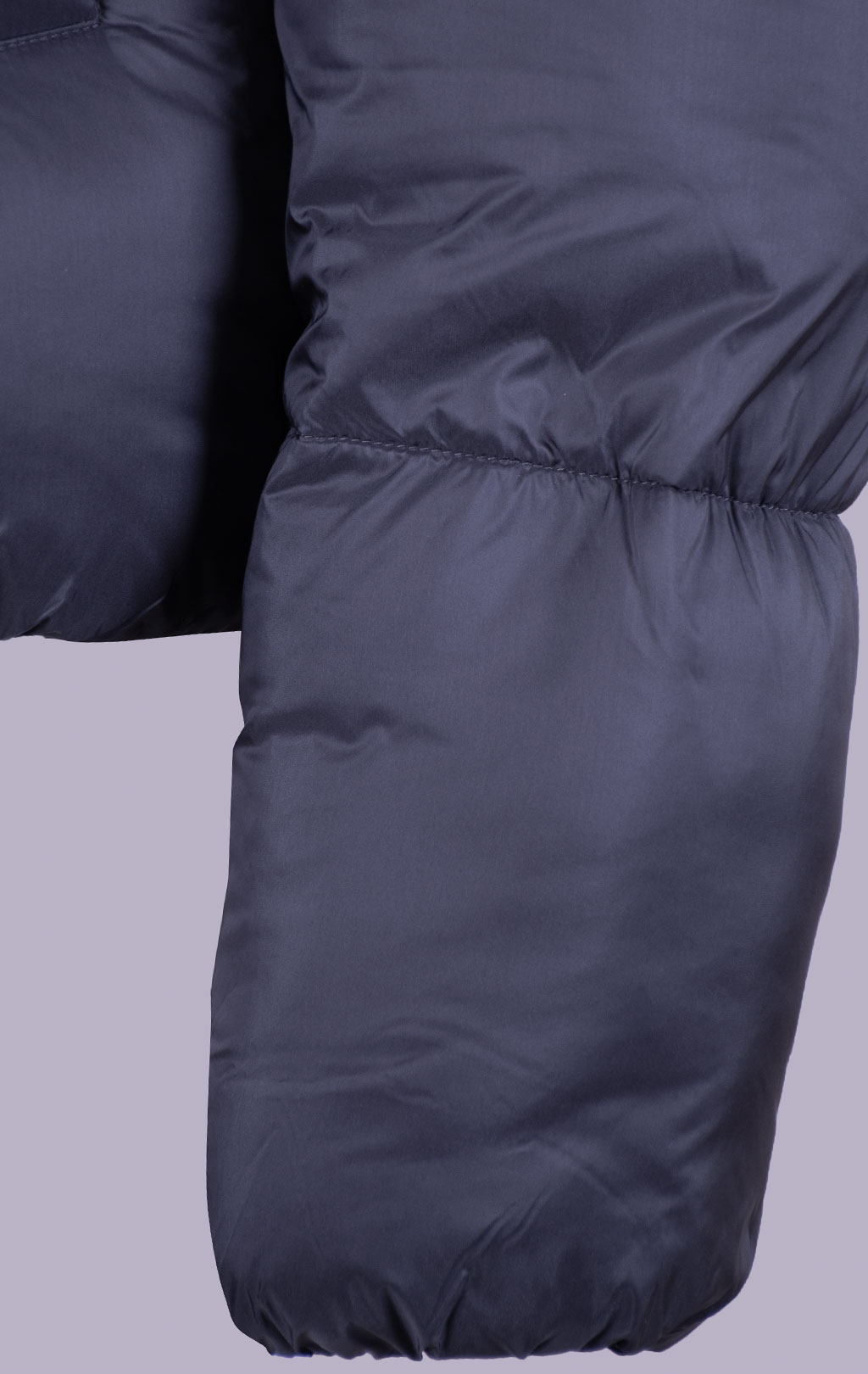 Женская куртка-пуховик ALPHA INDUSTRIES CLOUD PUFFER BOMBER vintage grey 