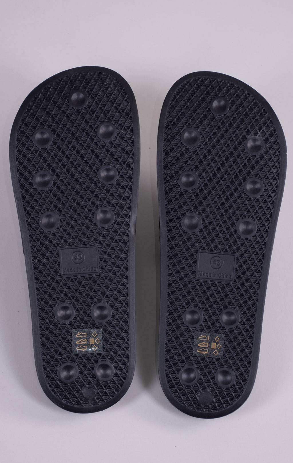 Пантолеты AERONAUTICA MILITARE (SC 0242) SS 26/CN jet black 